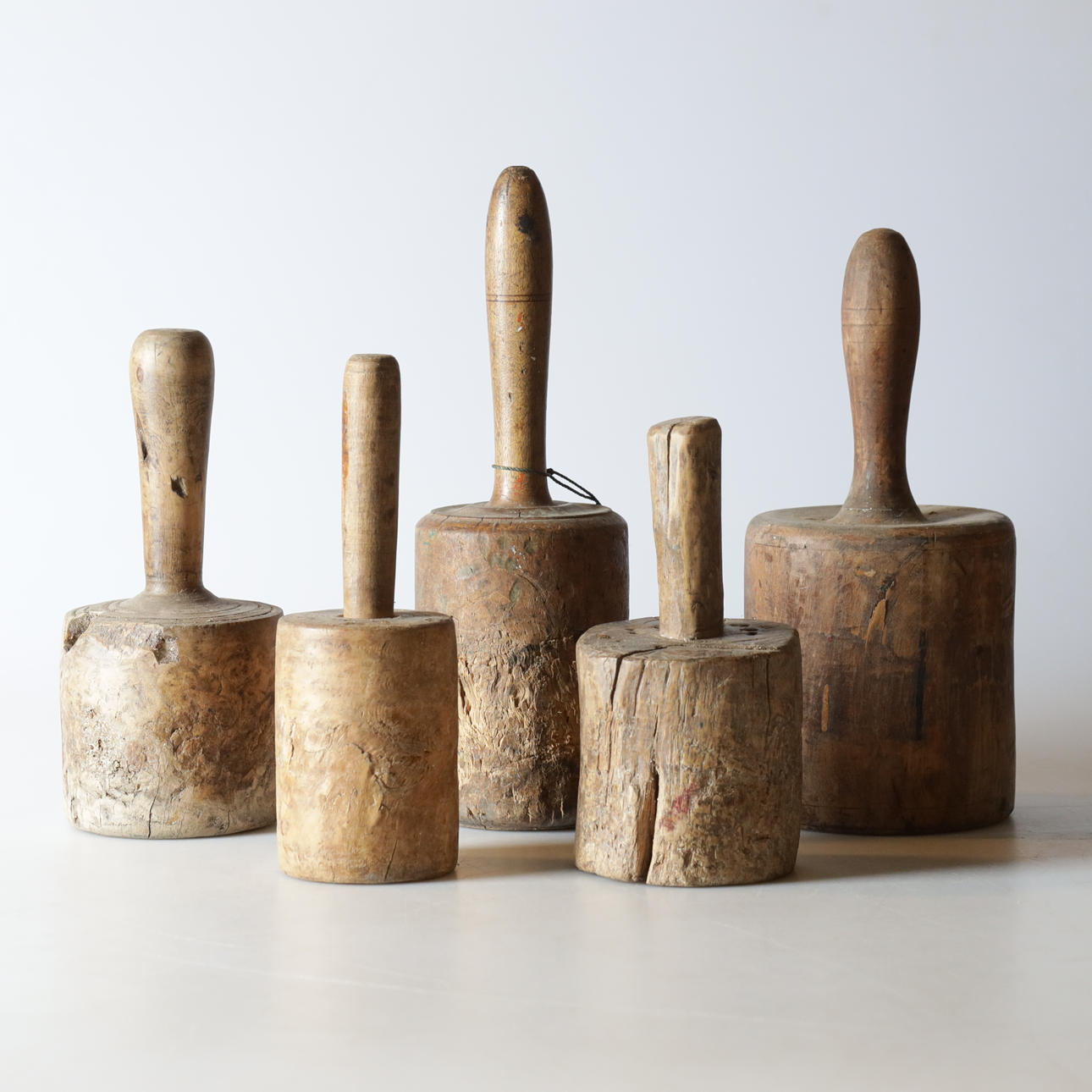 TRÄKLUBBOR, 5 st, 1800-/1900-tal.