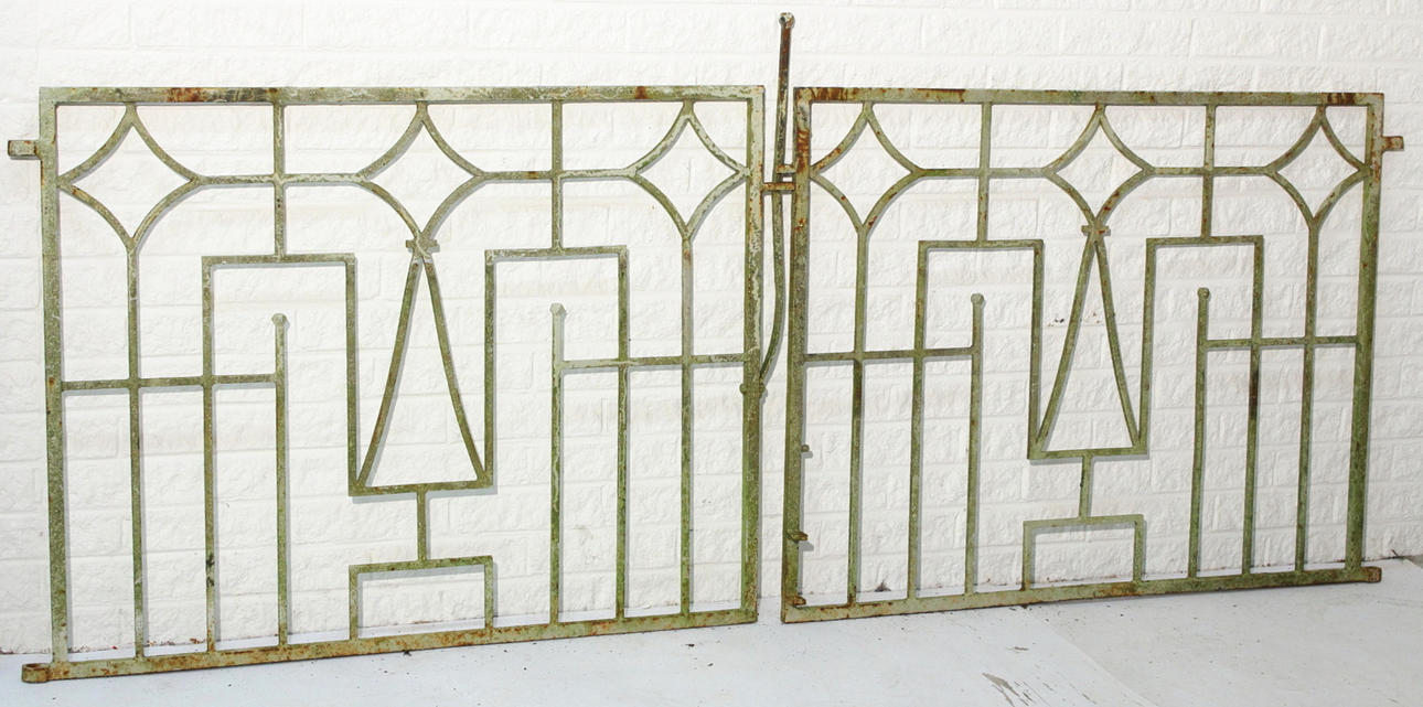 SMIDESGRIND, dubbel med staketdel, järn.