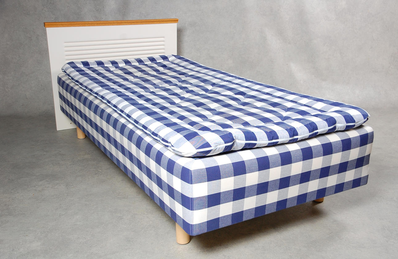 RESÅRMADRASS, HÄSTENS " Marquis " med gavel, 90 x 200.