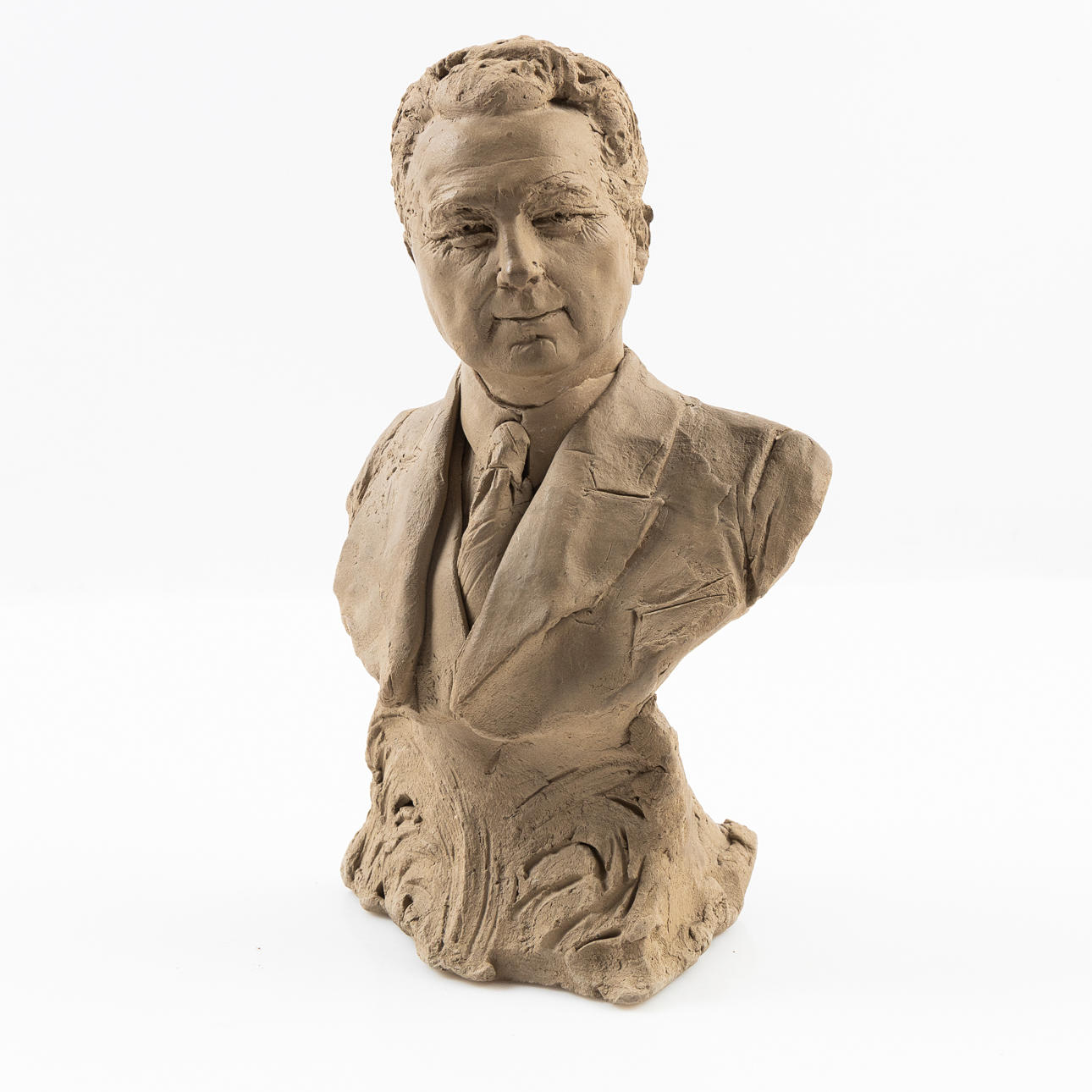 ALESSANDRO MORETTI. figurine, signed and dated 1935.