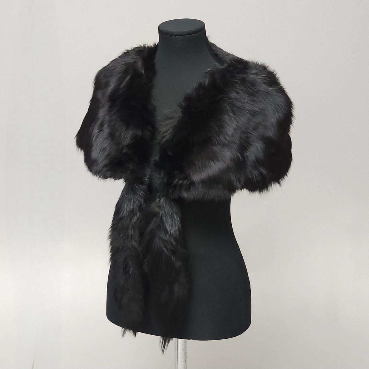 STOR STAL I SVART RÄV.