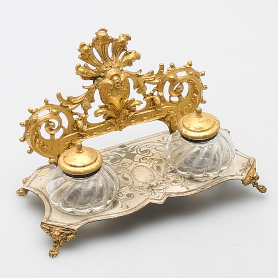 SKRIVSTÄLL, rokokostil, 1800 talets senare del.