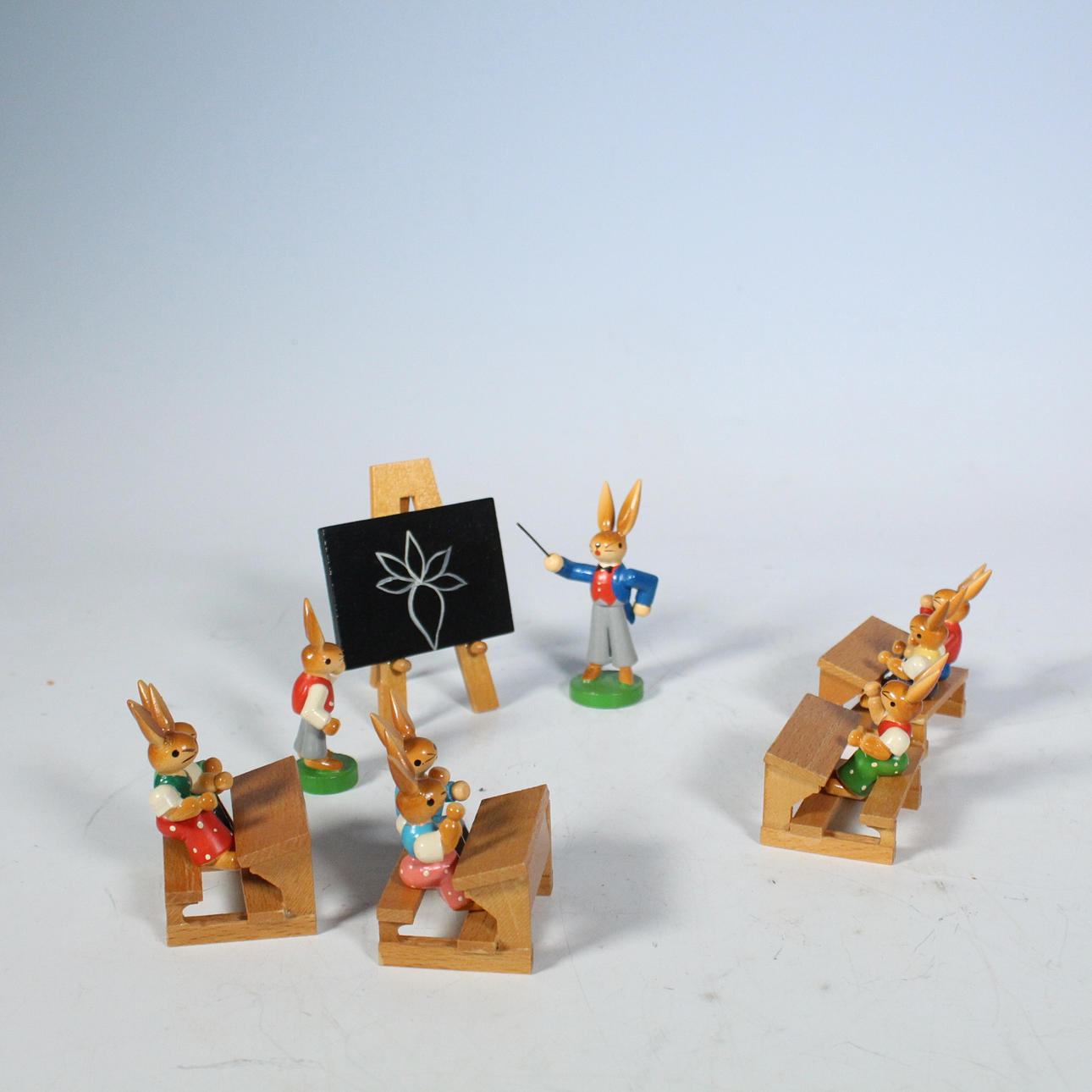 Ore Mountains, figures, “The Rabbit School”, wood.