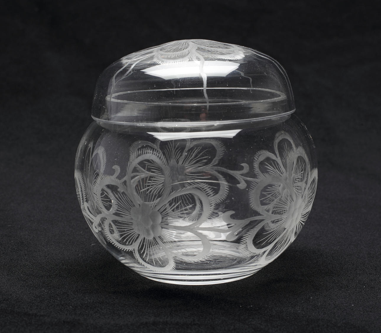 LOCKSKÅL, glas, möjligen Orrefors, 1900-tal.