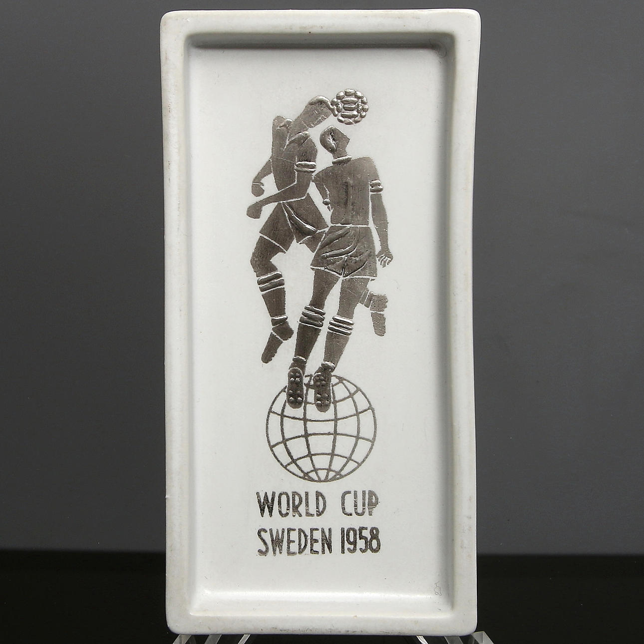 FAT, stengods, "Fotbolls-VW, Sverige, 1958", Gustavsberg.