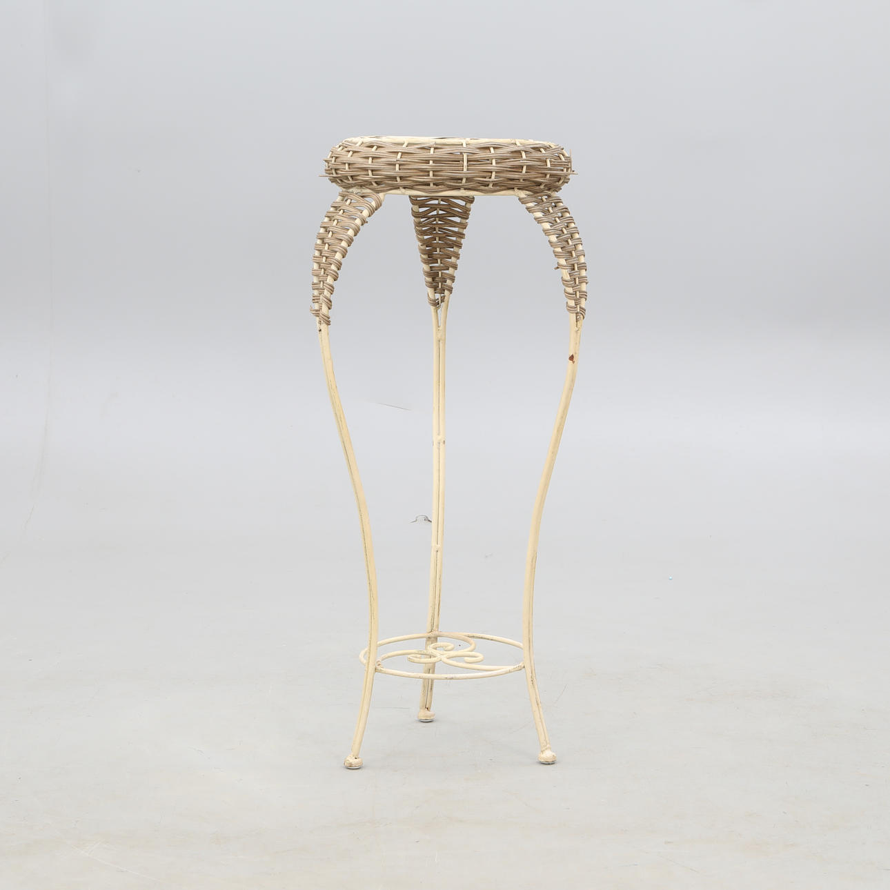 PIEDESTAL, metall/rotting.