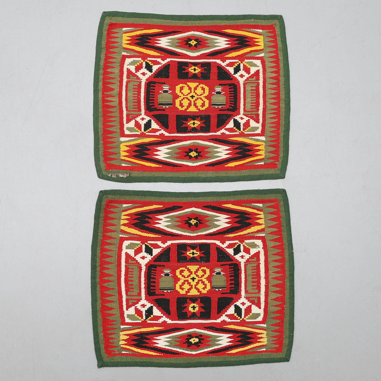 RÖYHELÖPAR, 1800-LUVUN PUOLIVÄLI.