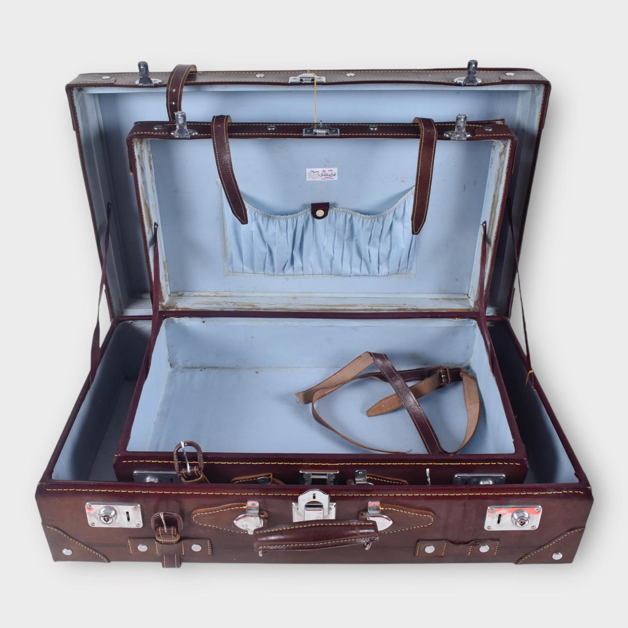 LEATHER CASES, 2 pieces, Golden Leaf.