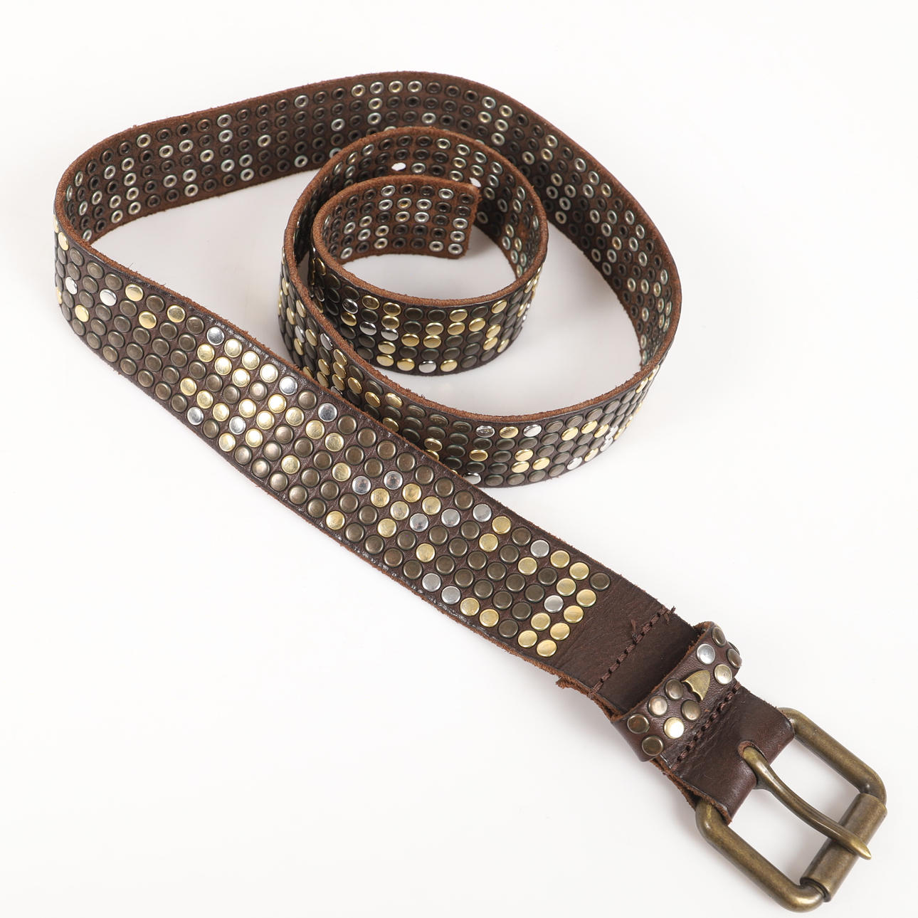 SKÄRP, brunt läder med nitar, NTC.