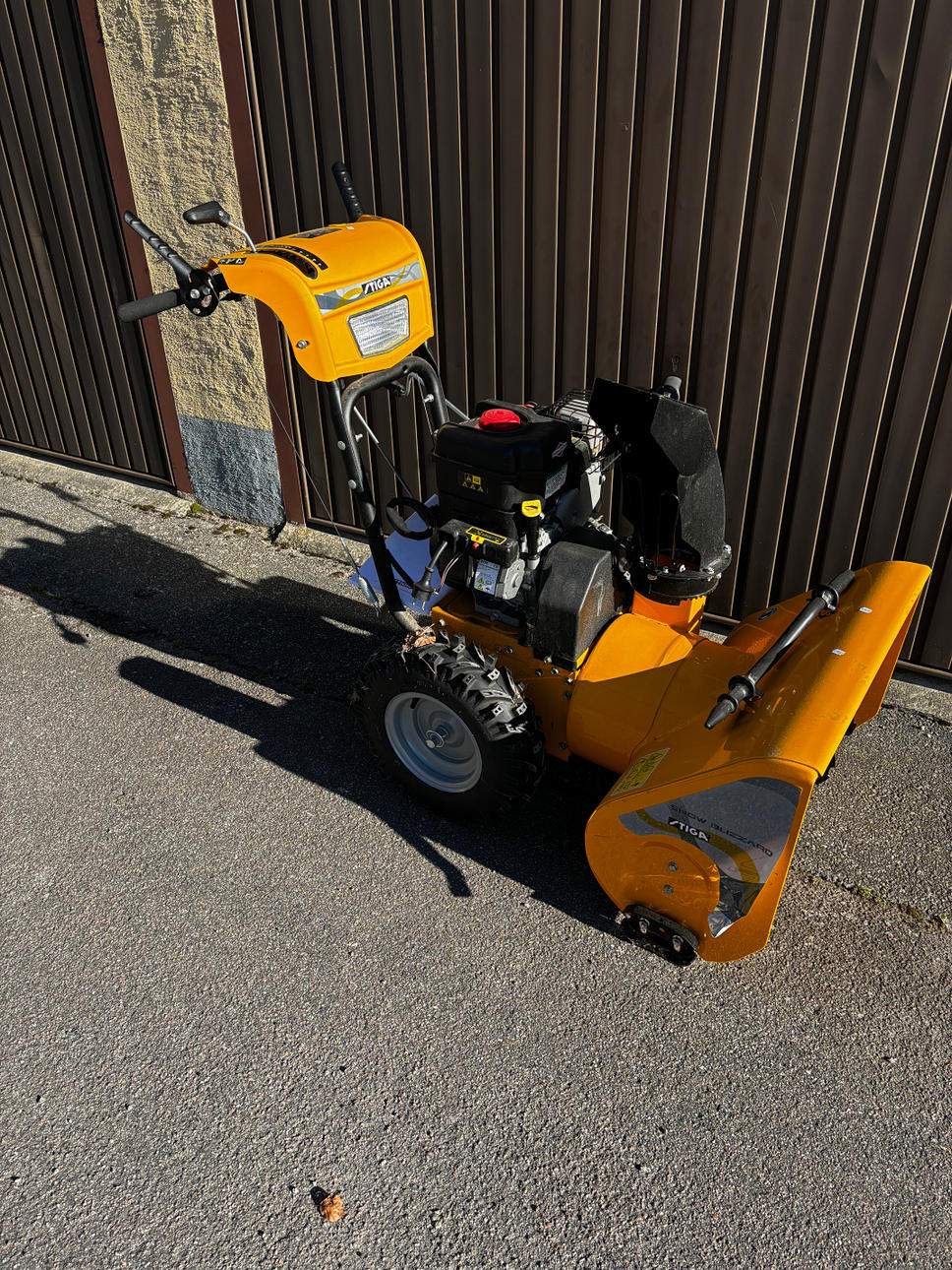 SNOWBLOWER, Stiga, OHV 250 CC.