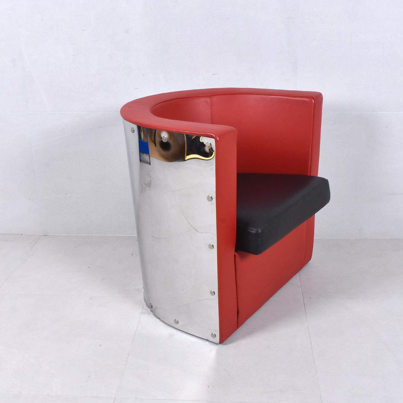 EL LISSITZKY. Sessel für Tecta, Modell D62.