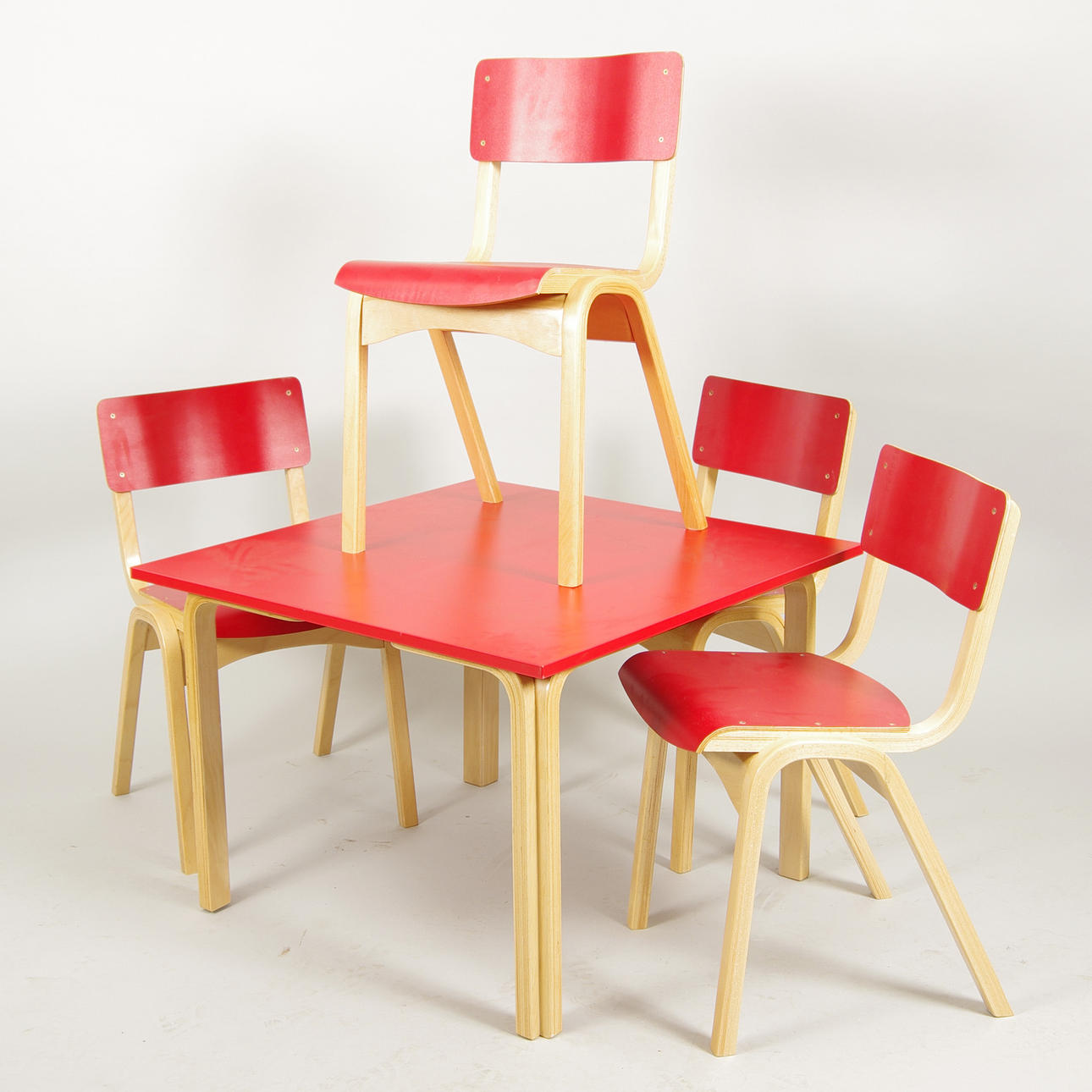 SITTGRUPP, barnmodell, bok/böjträ.