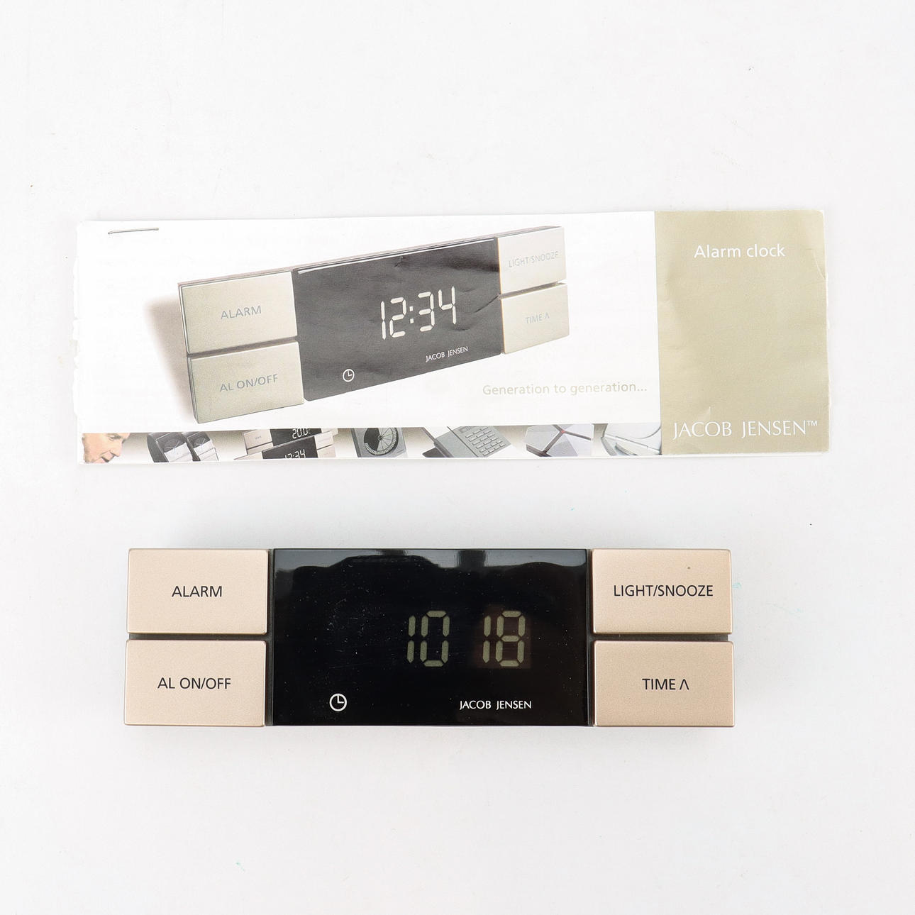 DESPERTADOR Jacob Jensen.