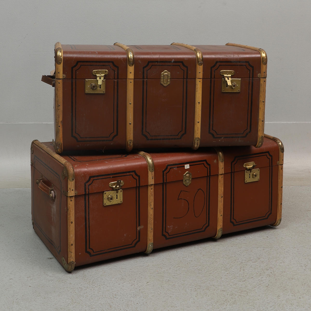 2 suitcases, probably Unica, AB Tidan.