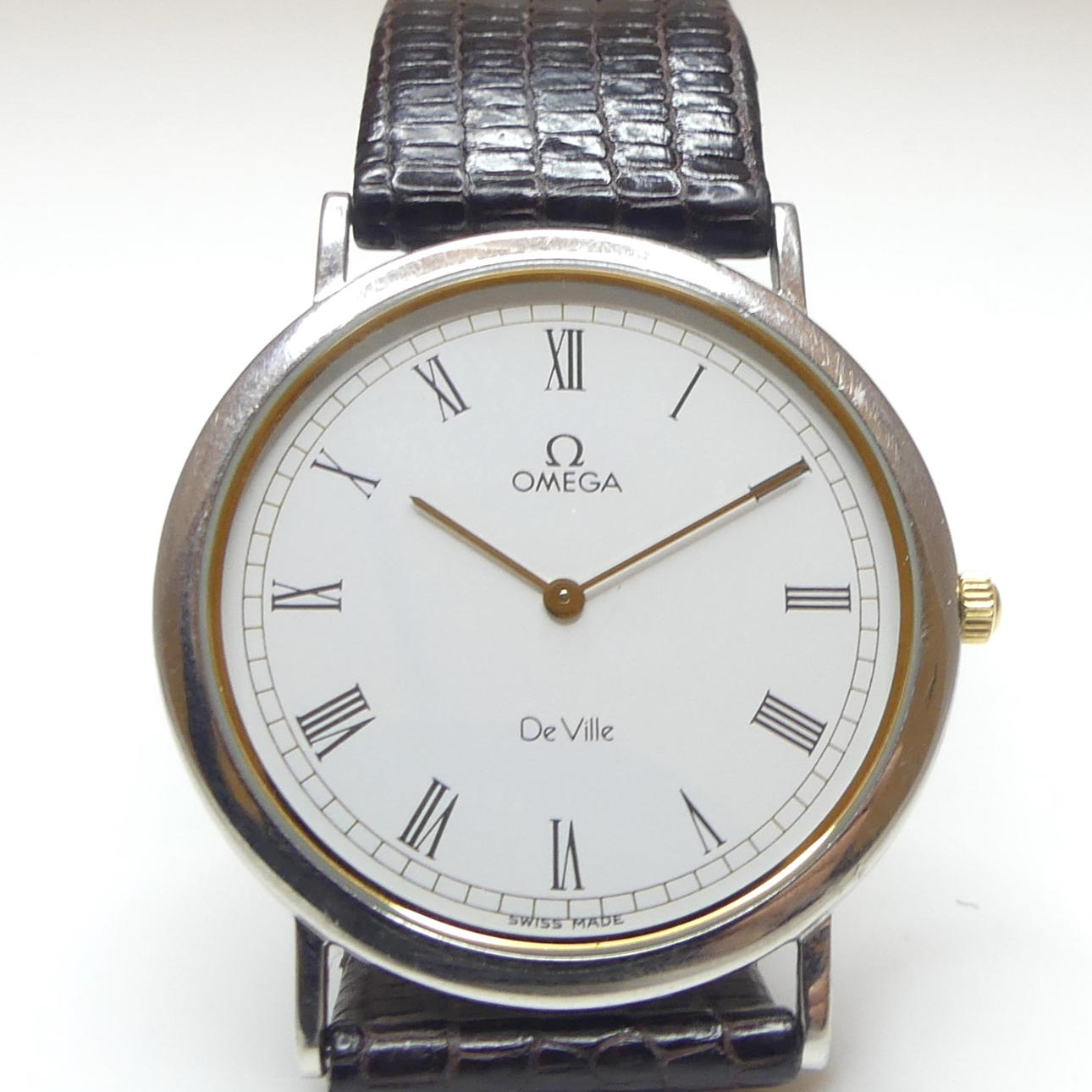 WRISTWATCHES, OMEGA, DEVILLE. Quartz.