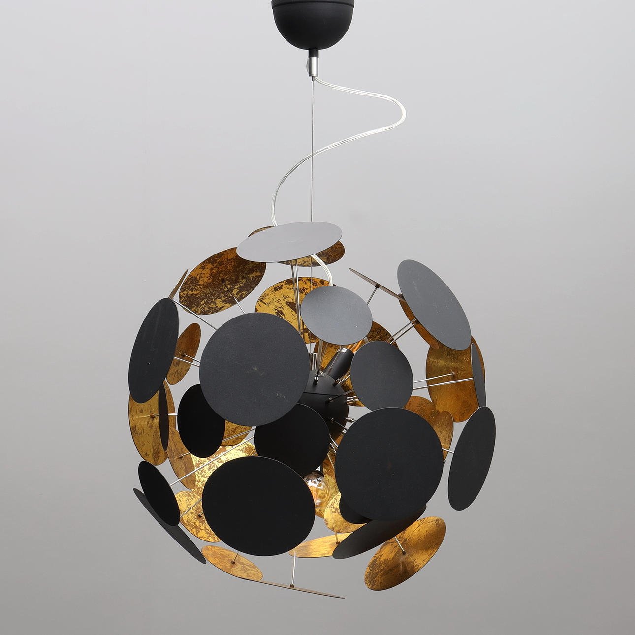 TAKLAMPA, "Planet", By Rydéns.