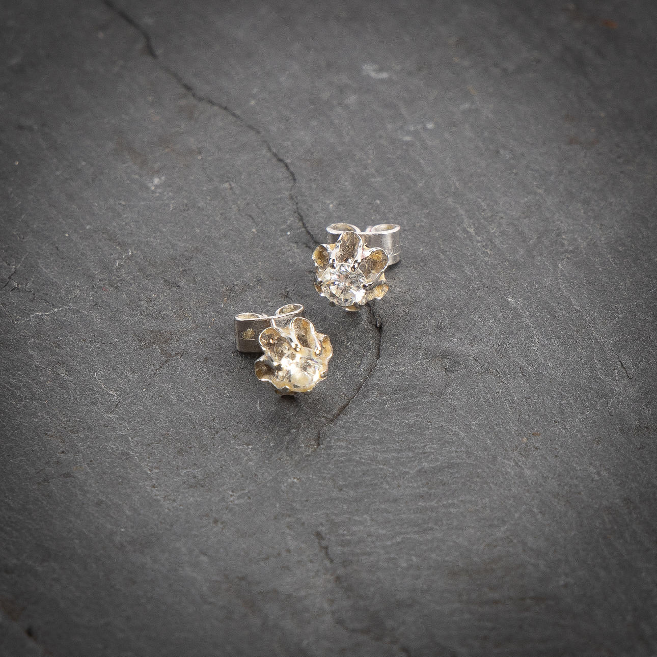 EARRINGS 1 pair, 18K white gold.