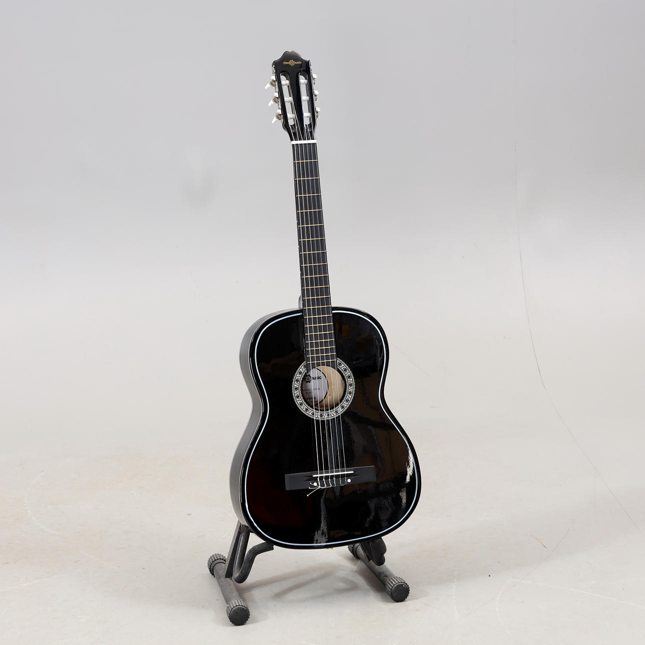 GITARR, "Klassisk svart", Gear4music.