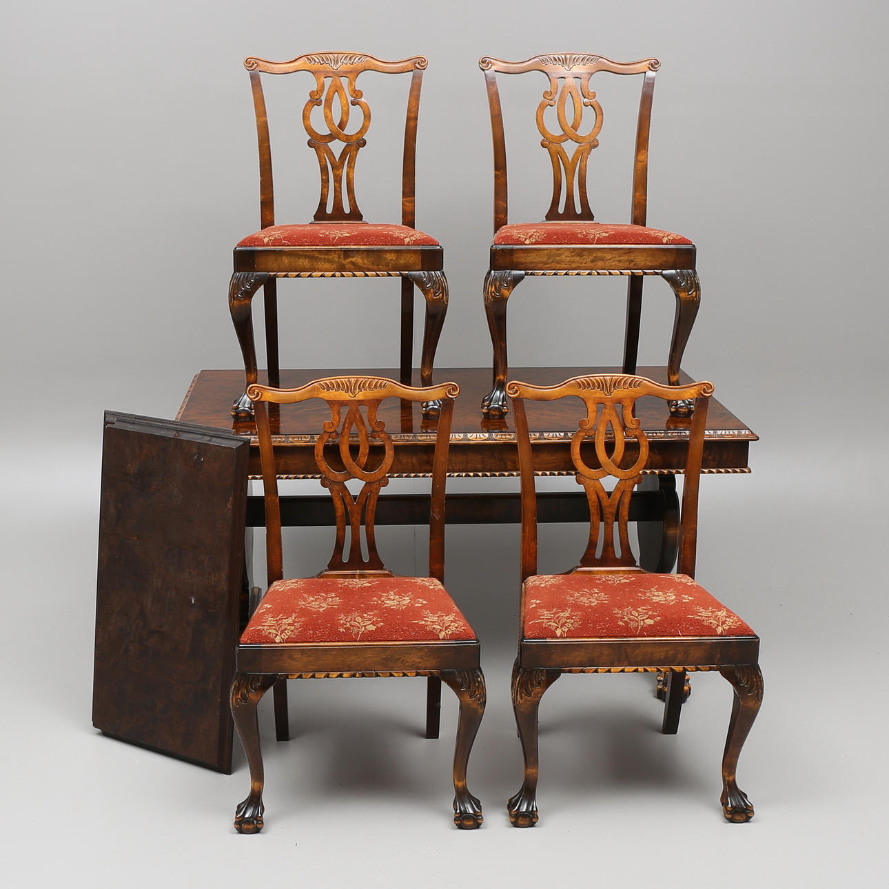 MATSALSMÖBEL, 5 delar, björk, chippendale-stil, 1900-talets första hälft.