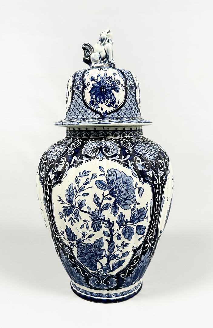 LOCKURNA, porslin, Delft, Holland, 1900-tal.