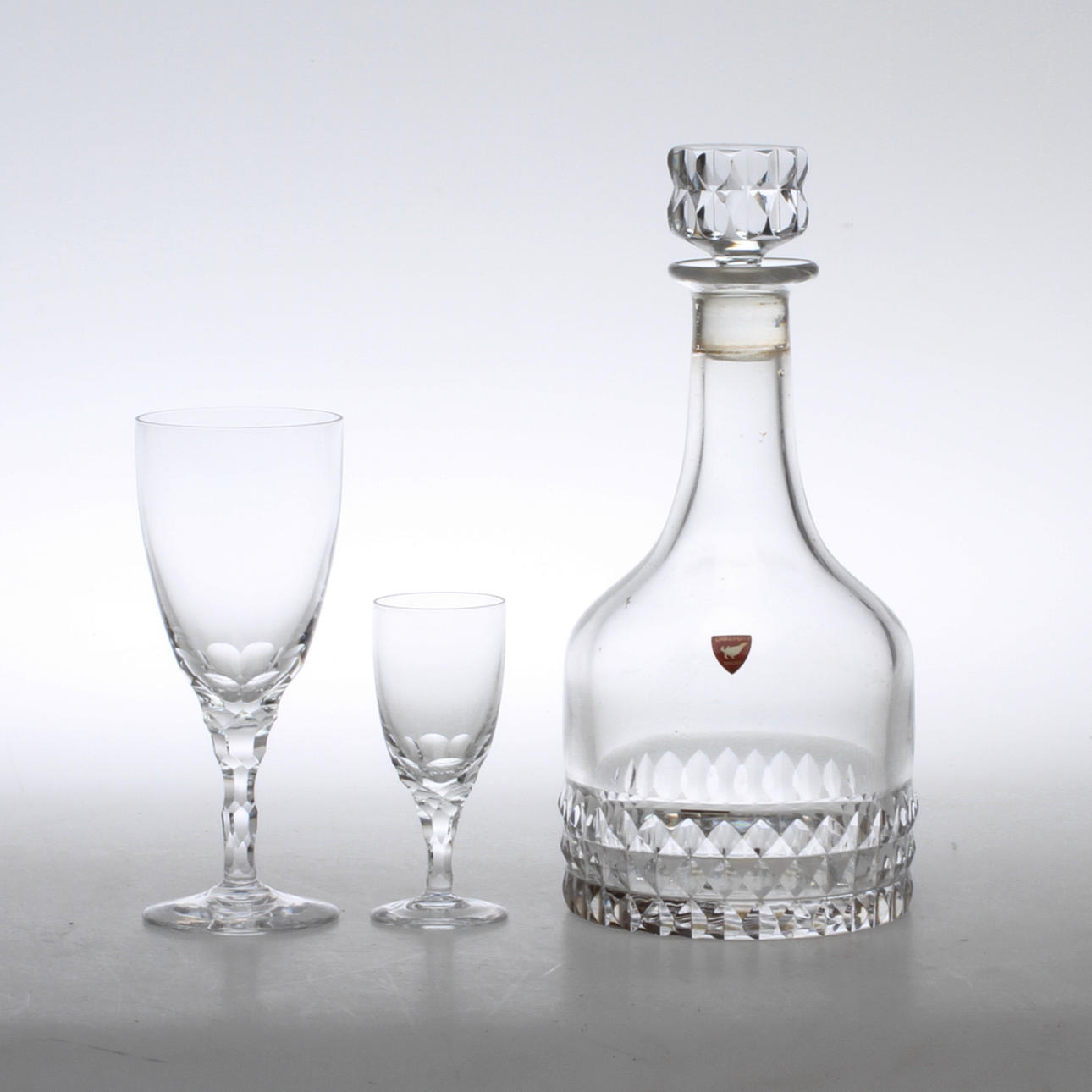 GLASSERVISDELAR, 18 st, glas, Ingeborg Lundin, Orrefors.