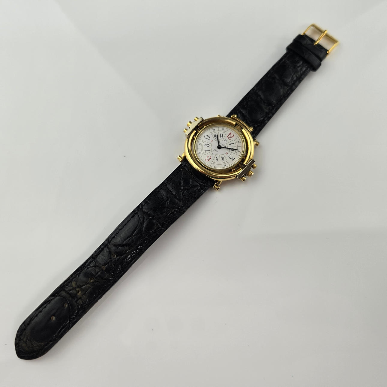 18K WRISTWATCH - “BERNARD SYLVAIN Paris” dial, Switzerland