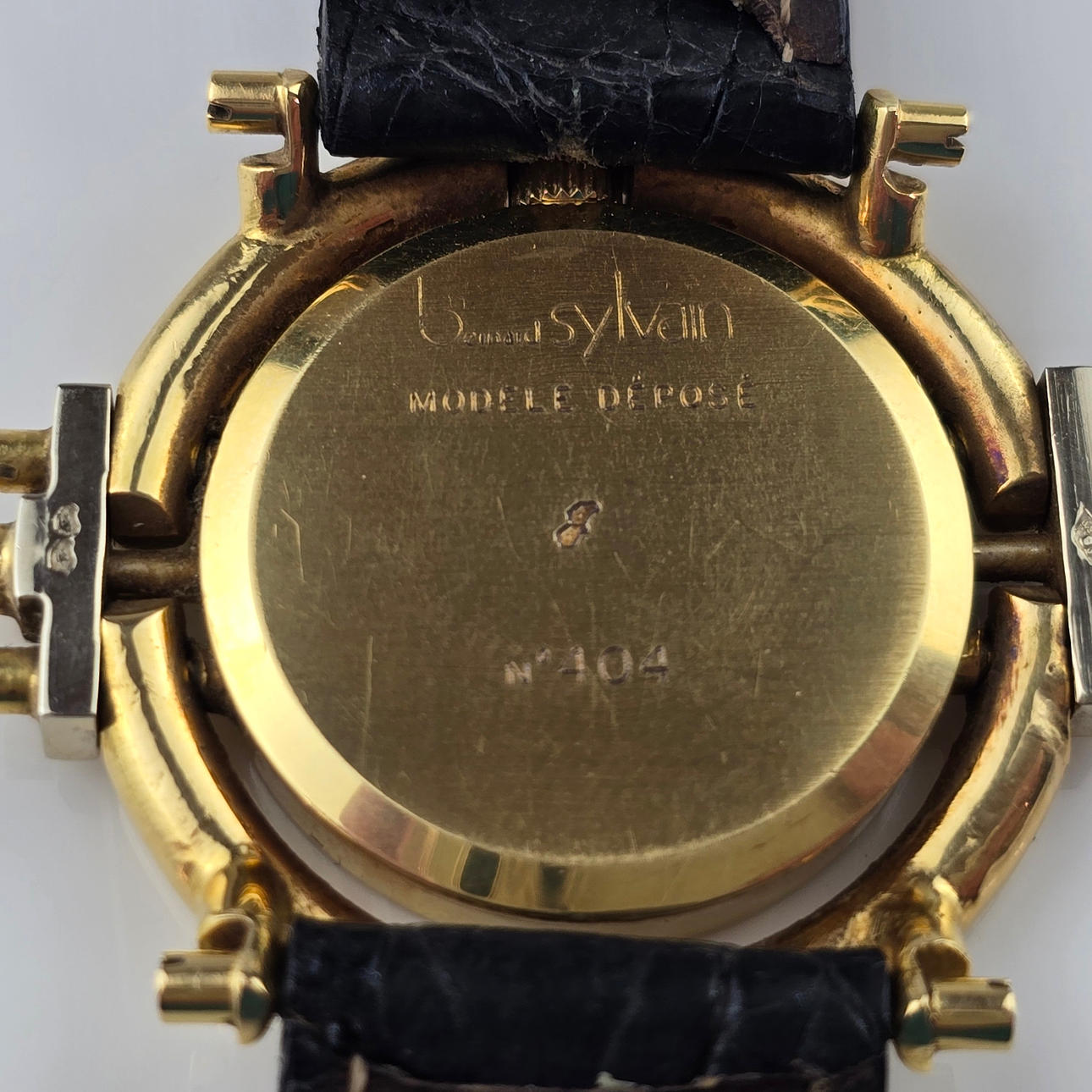 18K WRISTWATCH - “BERNARD SYLVAIN Paris” dial, Switzerland