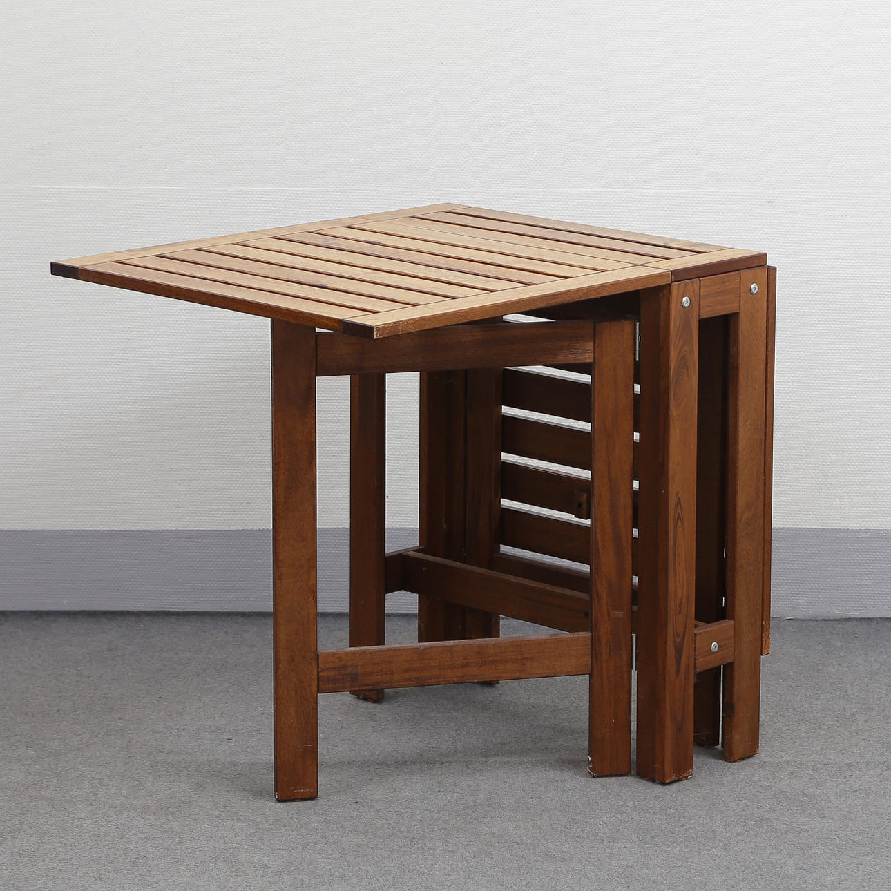 KLAFFBORD/UTEBORD, MASSIV TRÄ, SAMTIDA.