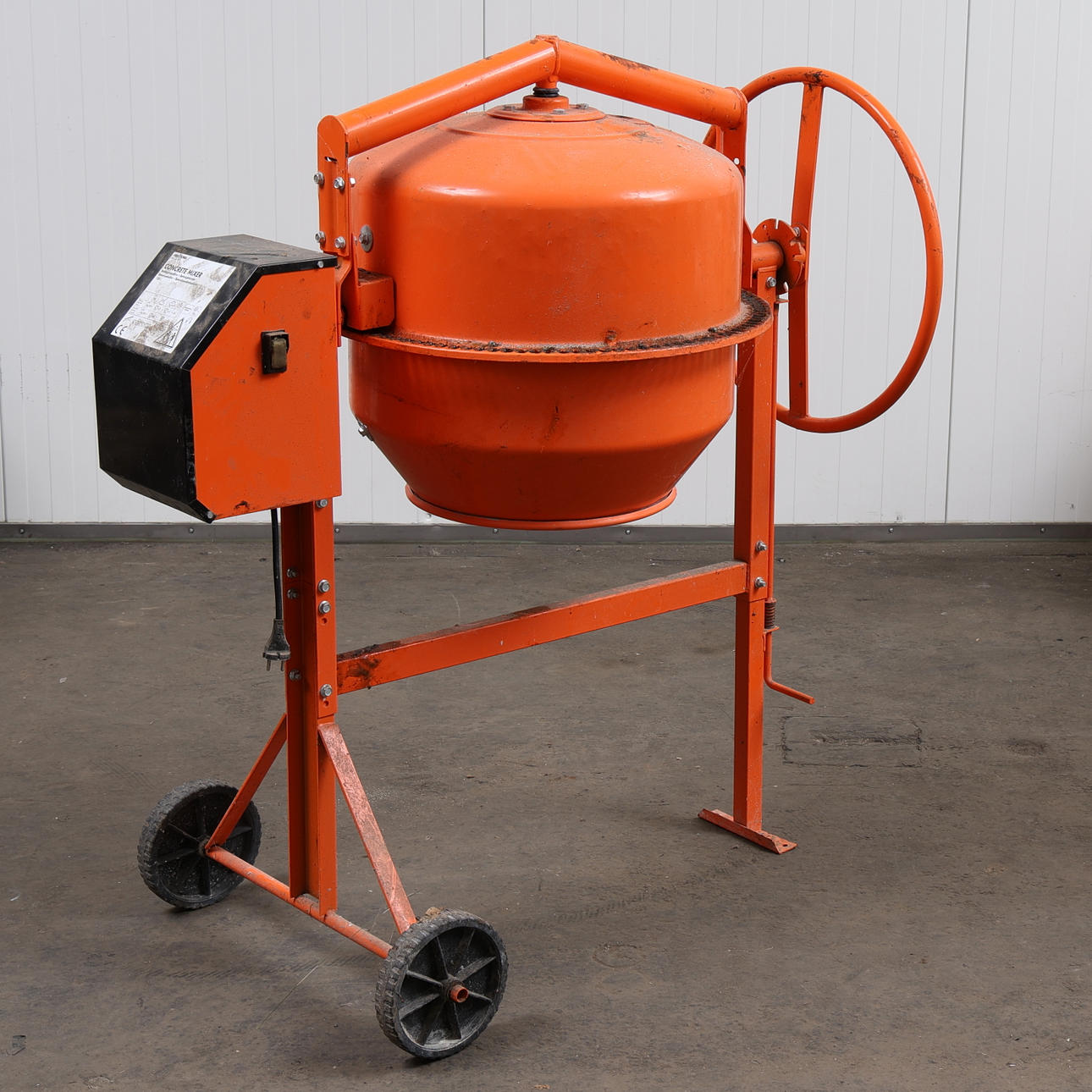 CEMENTBLANDARE, Biltema.