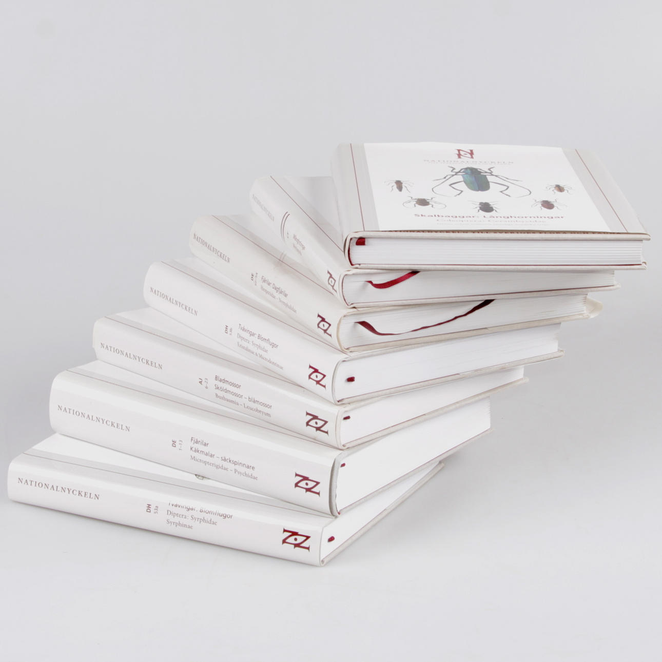 BÖCKER, 7 st. Nationalnyckeln till Sveriges flora och fauna, samtida.