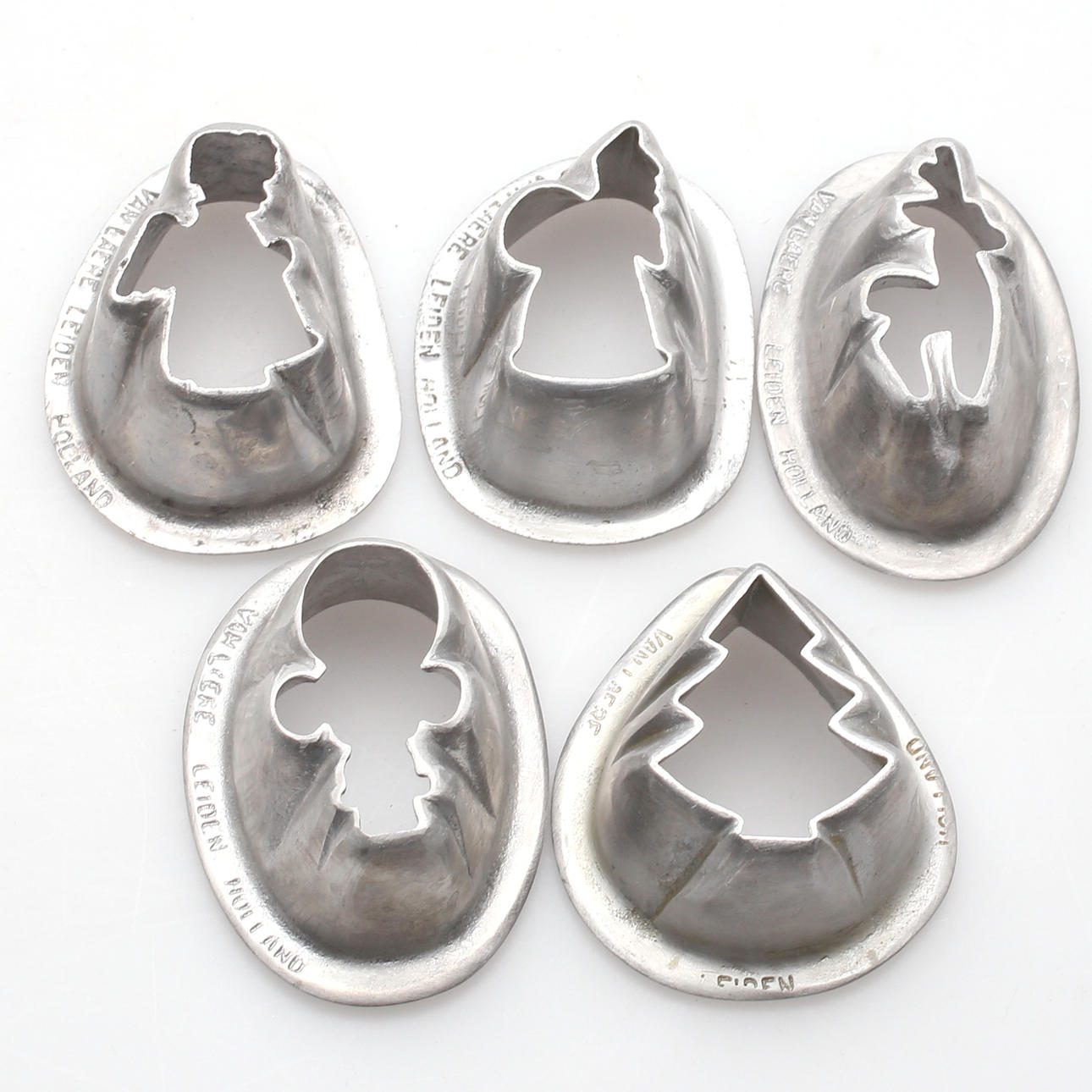 ALUMINIUMFORMAR, 5 st, för bakning, Gebroeders Van Laere, troligen ca 1952.