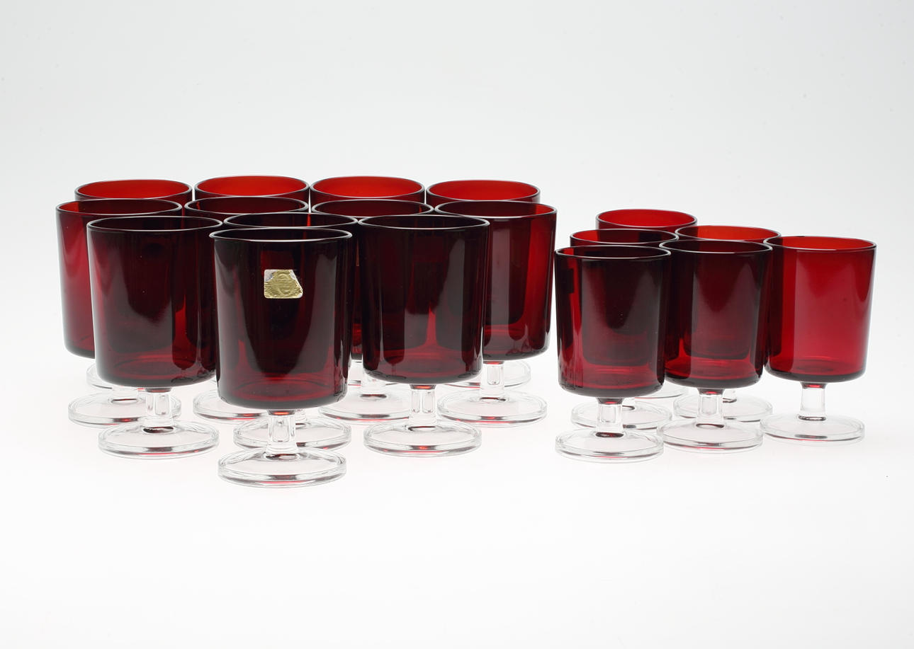 GLAS, 18 delar, Luminarc, 1900-tal.