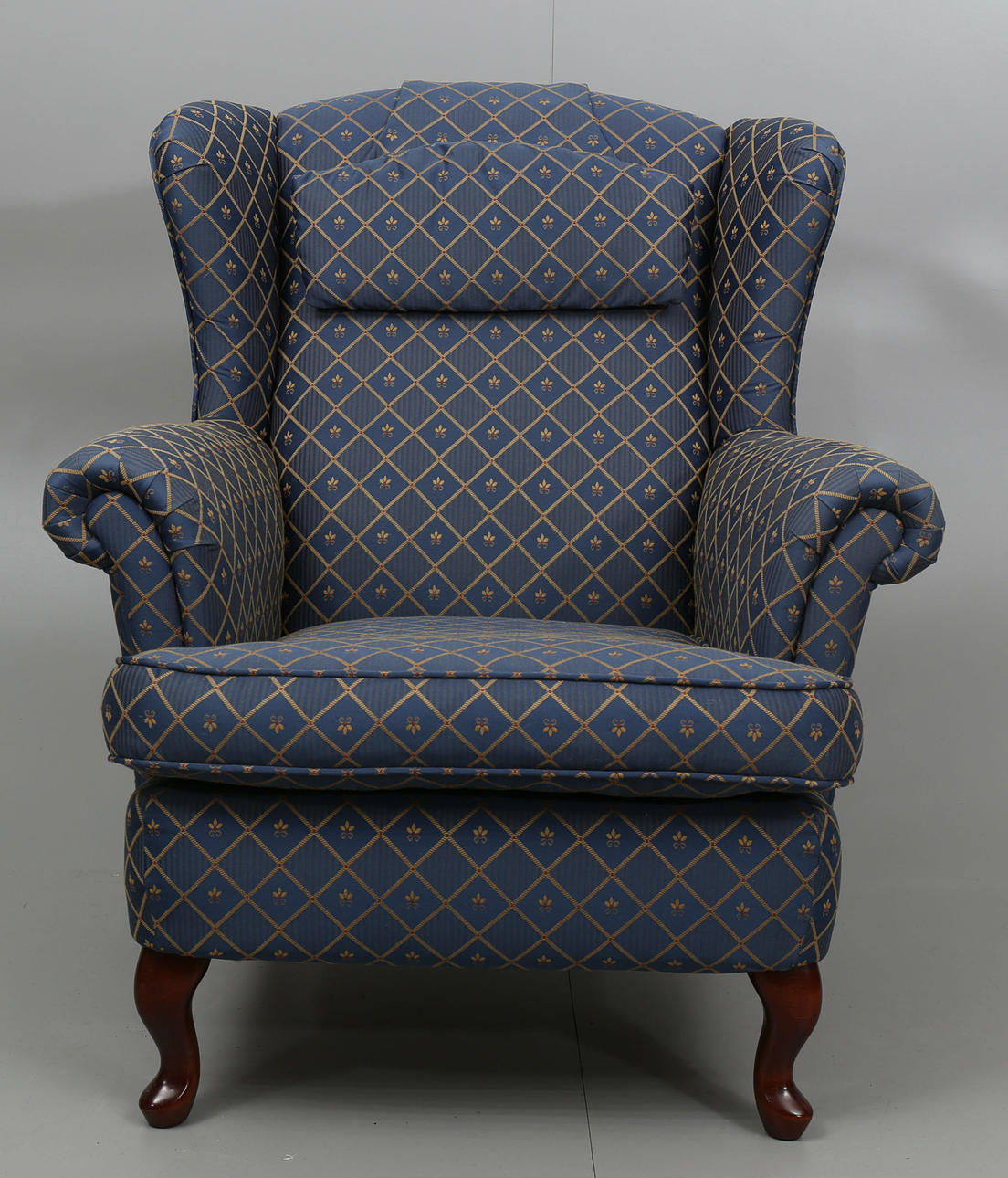 ÖRONLAPPSFÅTÖLJ, 1900-tal.