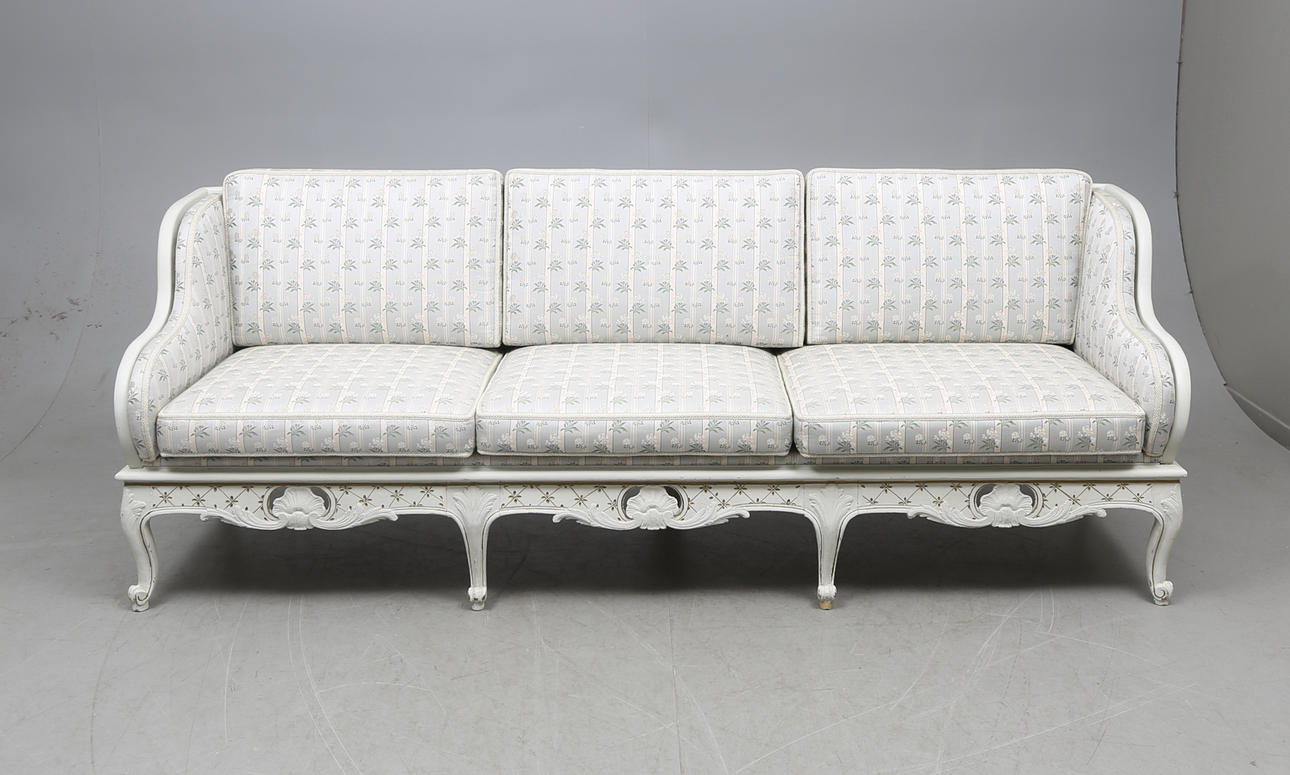 TRÅGSOFFA, rokoko, delvis 1700-tal.