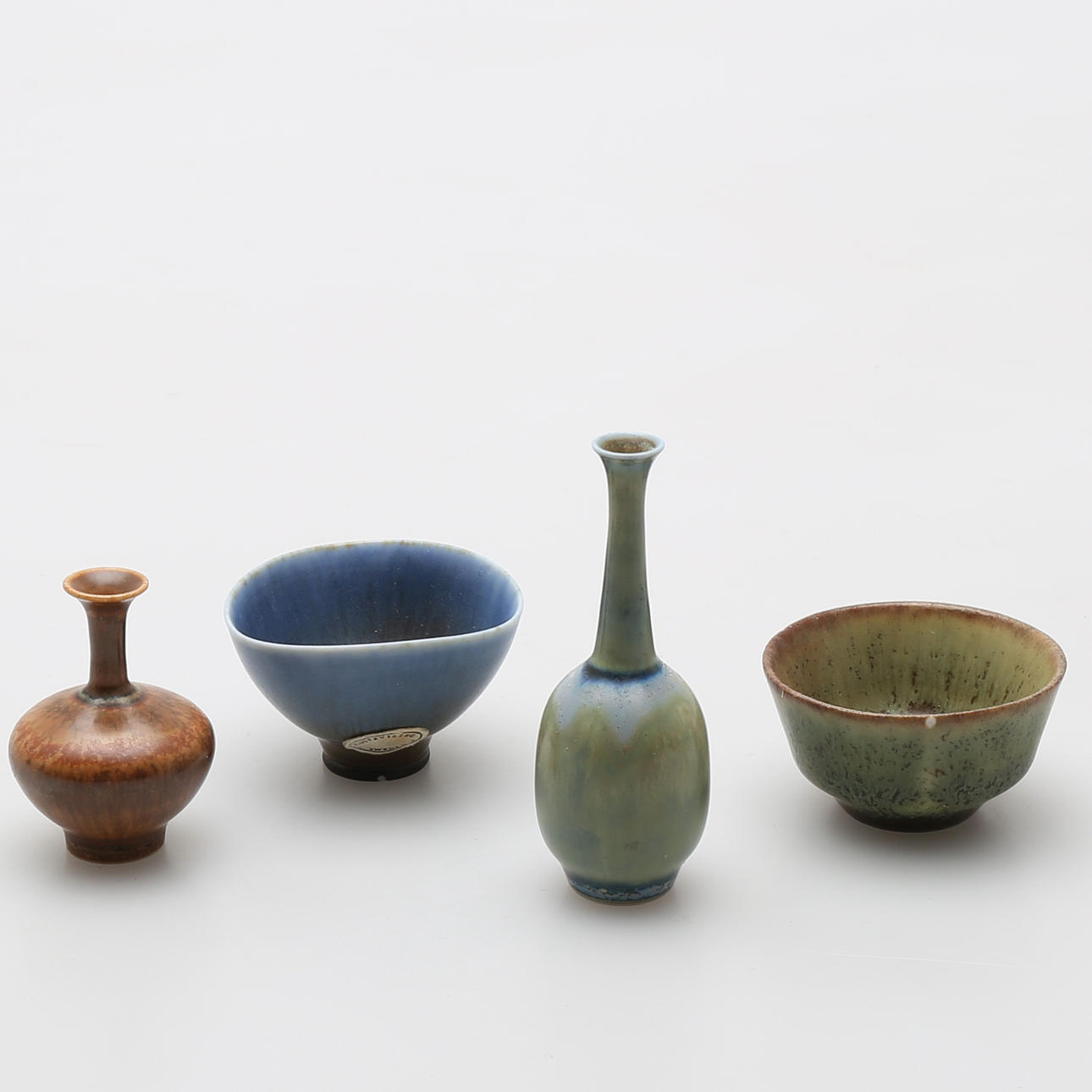 MINIATYRER, 4 st, stengods, bl a Bernt Friberg, Gustavsberg.