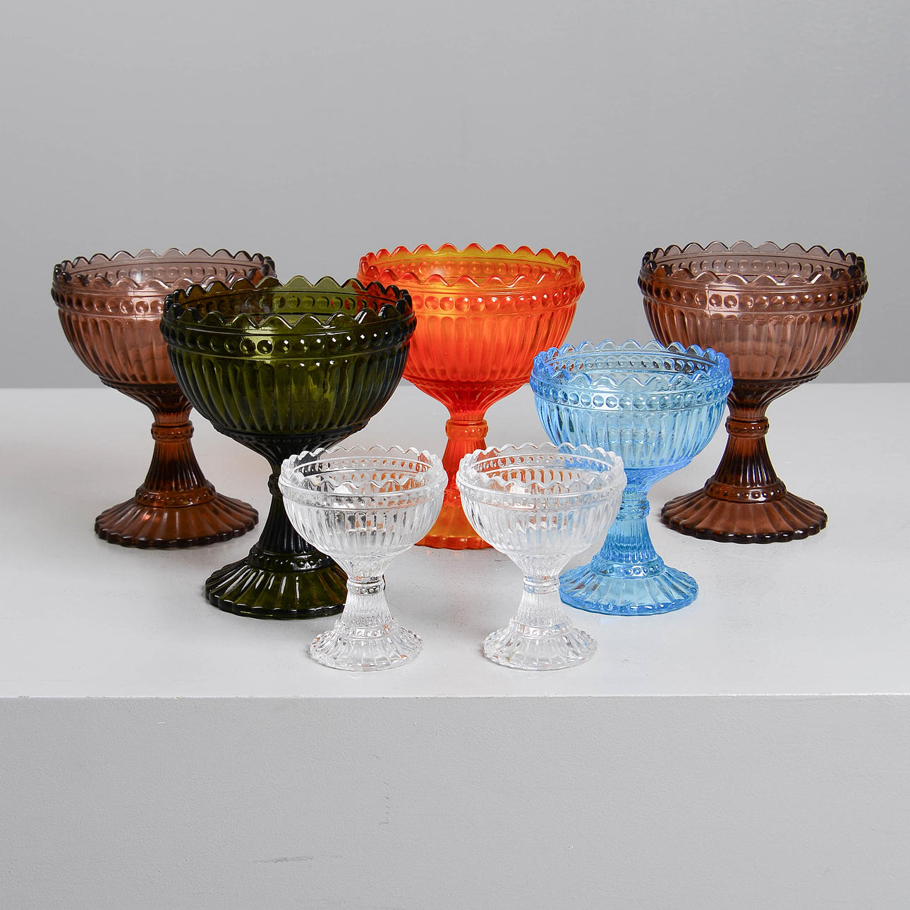 ARMI RATIA. A set of 5 glass bowls, “Mariskooli”, Marimekko/Iittala ...