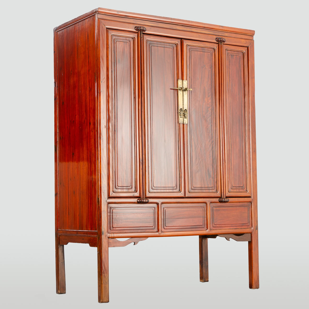 Chinesischer Kleiderschrank, Hongkong, Mitte 20. Jh.