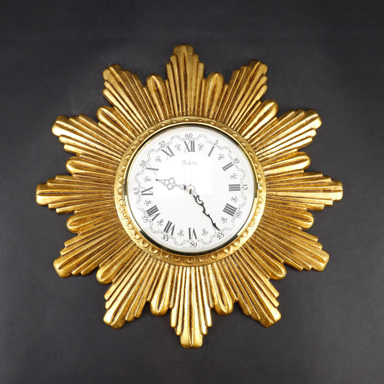 SEINÄKELLO, Vedette, ”Sun format”, Ranska.