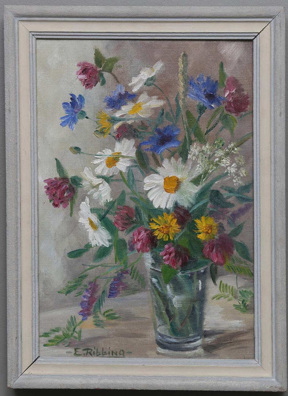 OIDENTIFIERAD KONSTNÄR. Olja på duk, signerad E. Ribbing och daterad a tergo 1942.