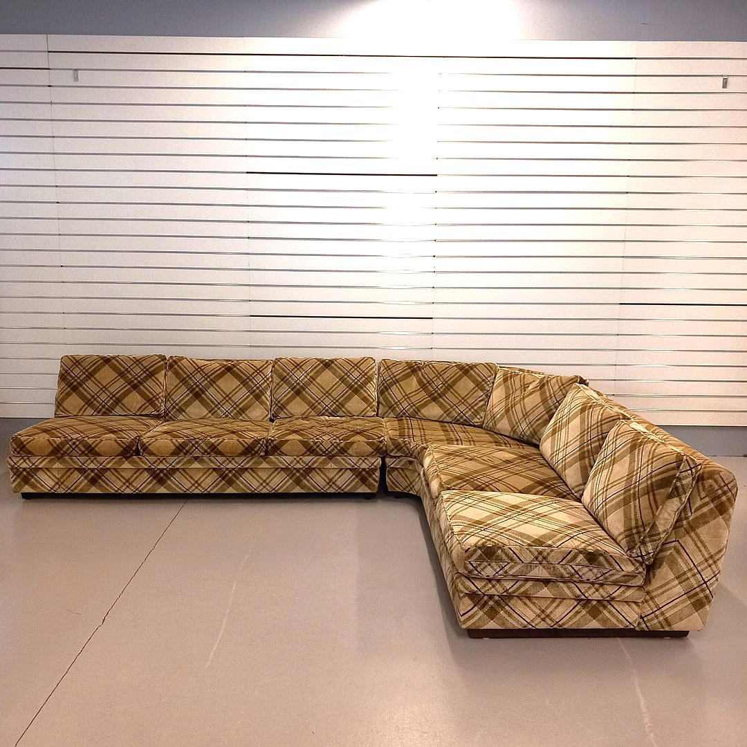 CORNER SOFA, “PLAYBOY” DUX.