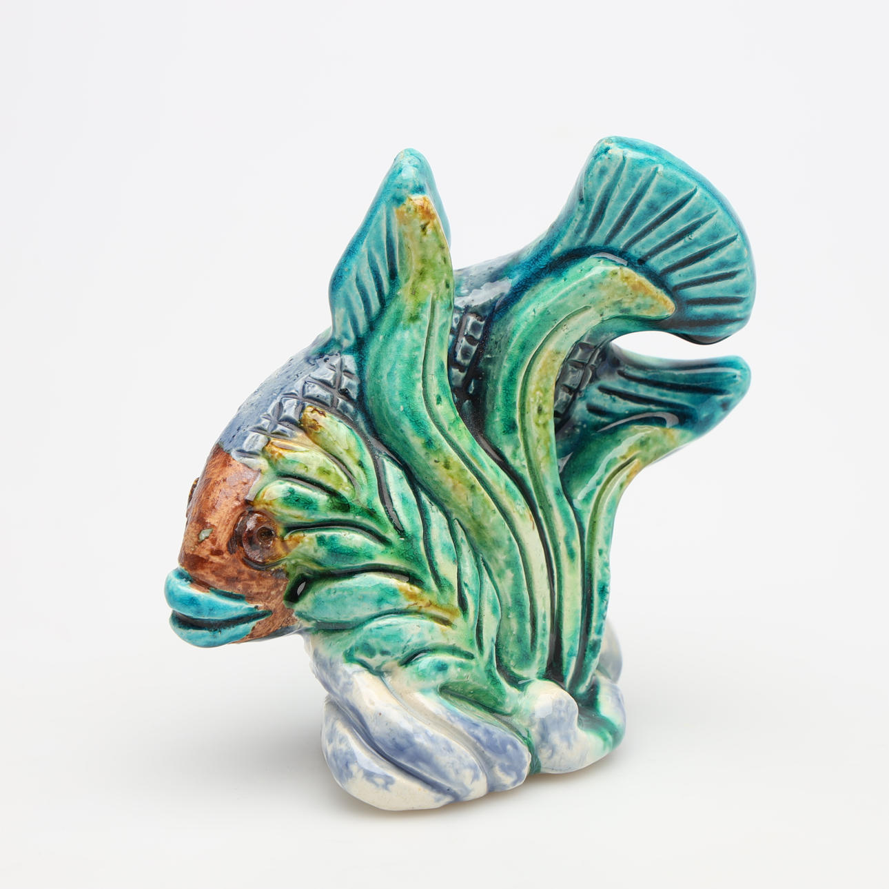 GUNNAR NYLUND. FIGURINE “fish” ceramic signed Rörstrand.