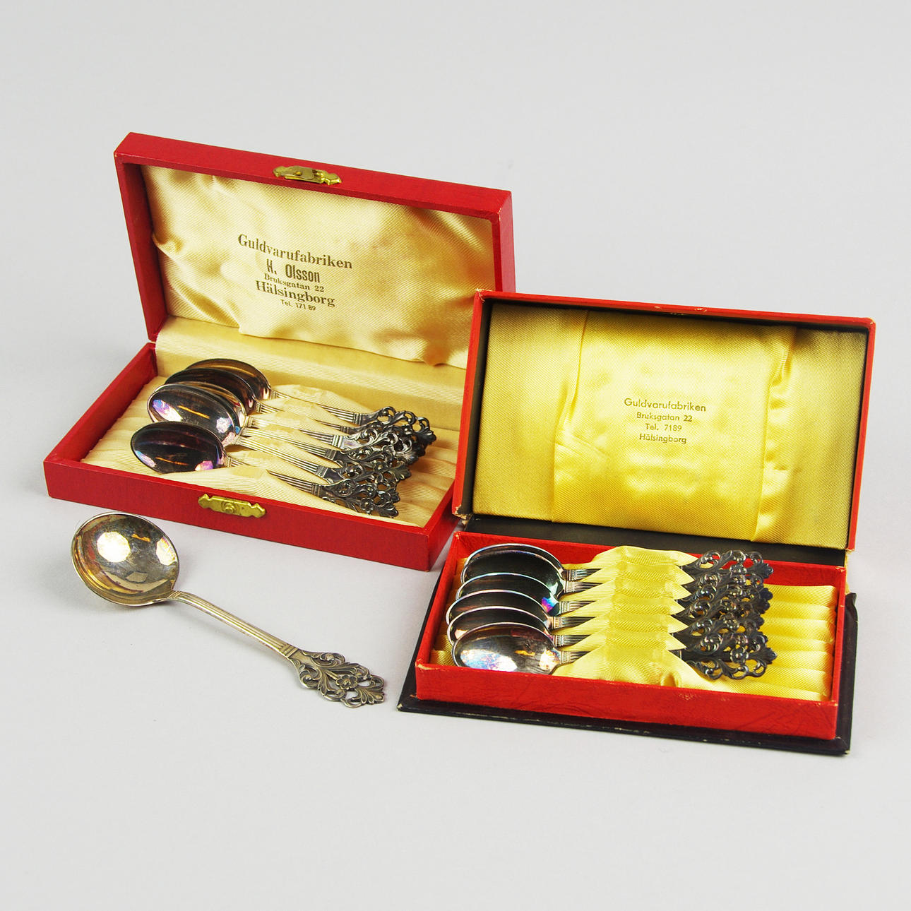 KAFFESKEDAR SAMT SOCKERSKED, 12+1 stycken, silver.