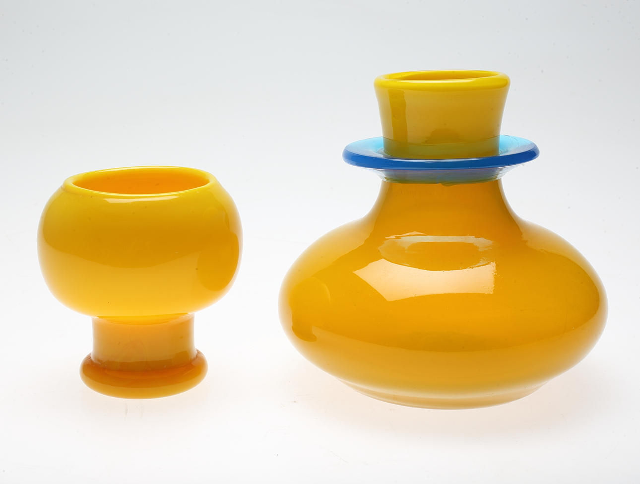 KARAFF samt GLAS, Erik Höglund, Boda, signerad.