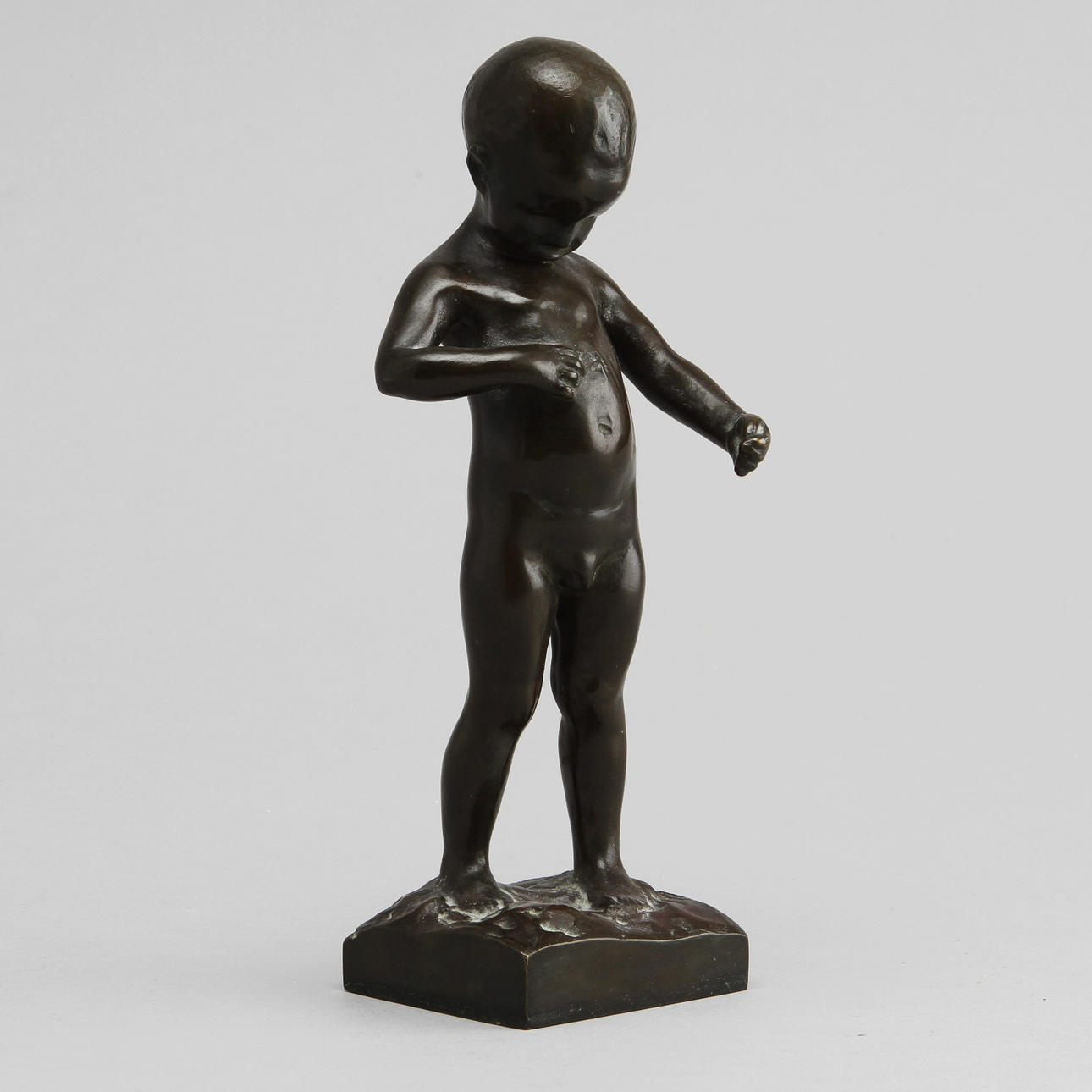 ANDERS OLSON. skulptur, brons, Aug. E. Jensen, sign A. Olson bronscestober, Köpenhamns gjuteri.