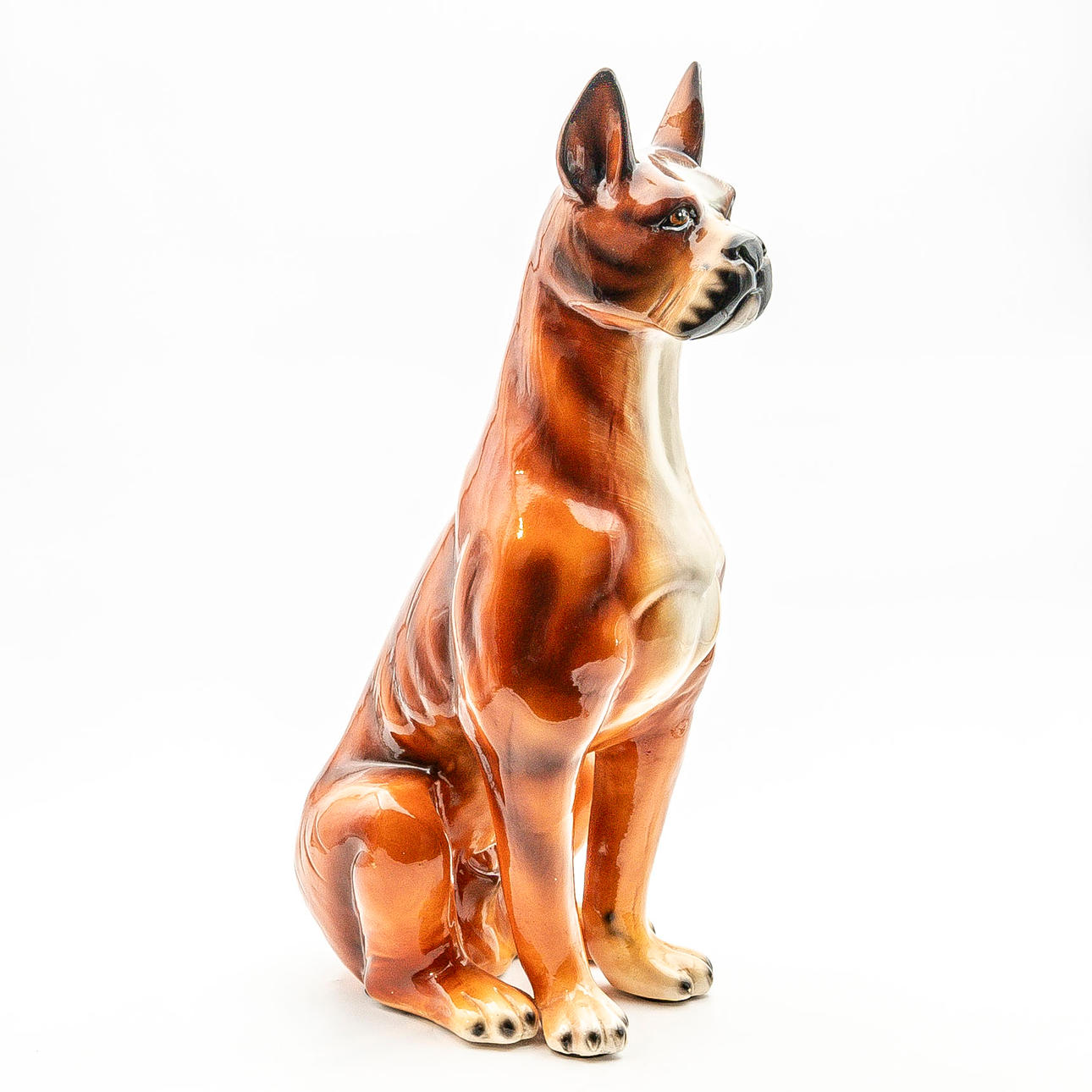 Figurin, Porslinshund, Troligen 1900-tal.