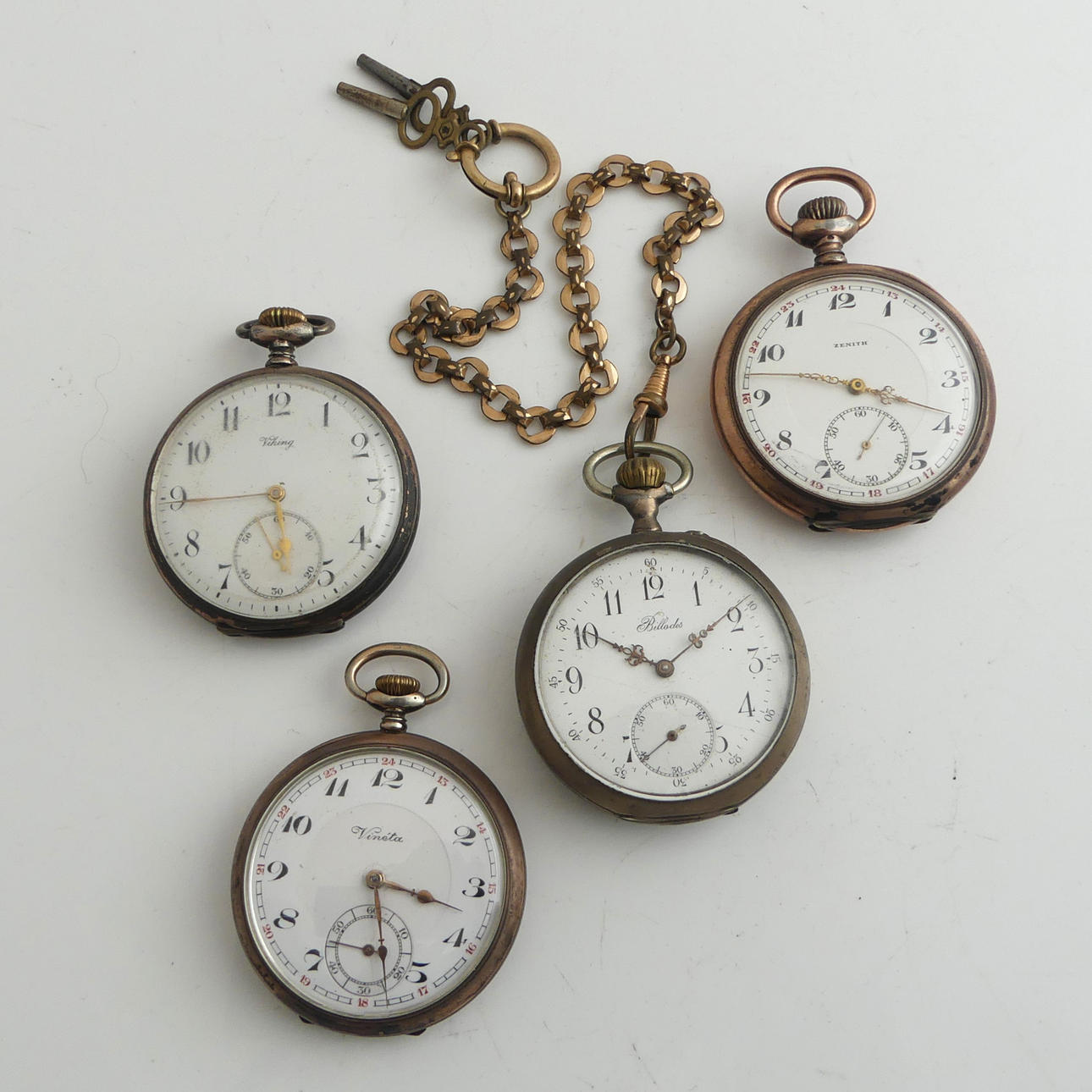 SILVERROVOR, 4 st, bla. Zenith.