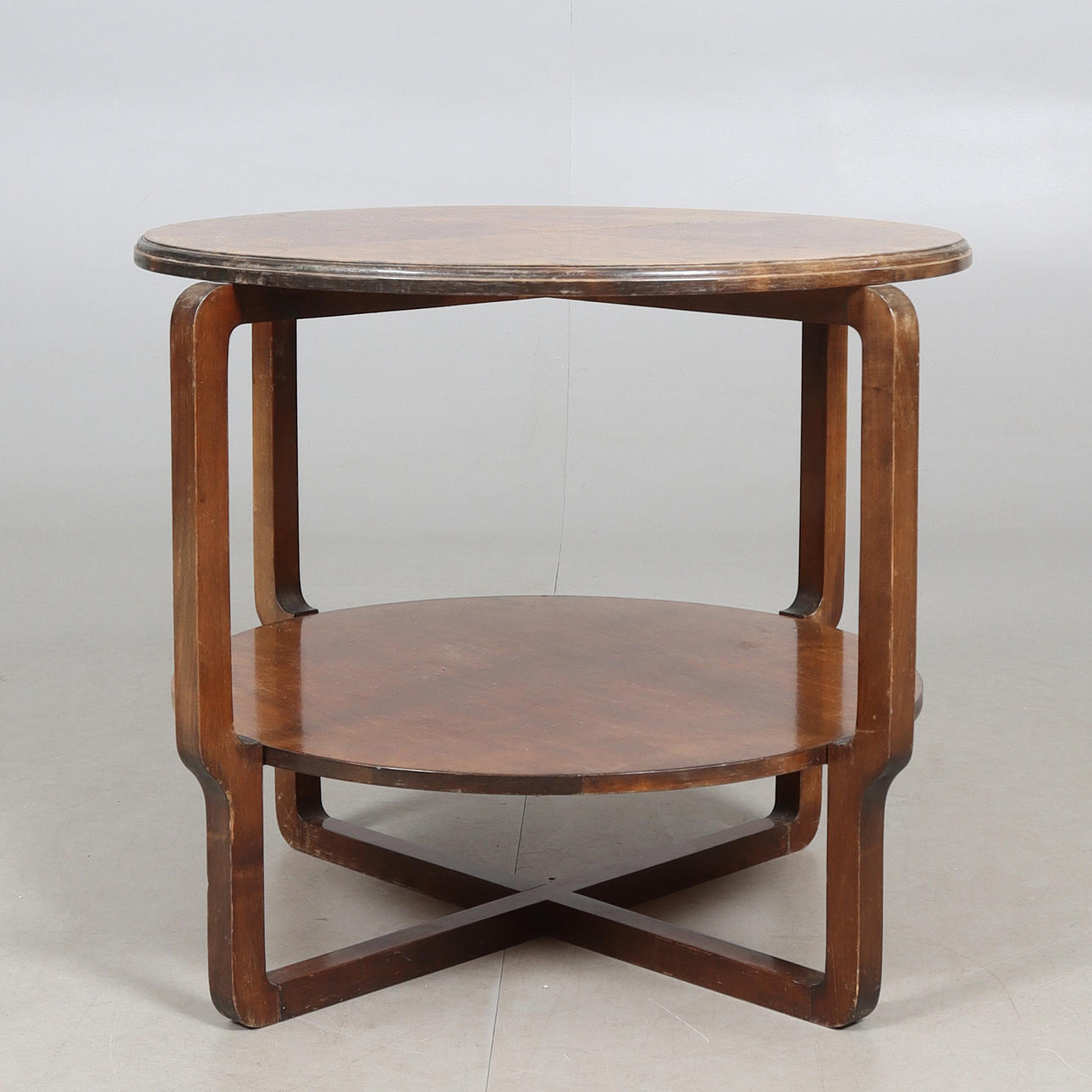 An art deco coffee table, 1920/30s.