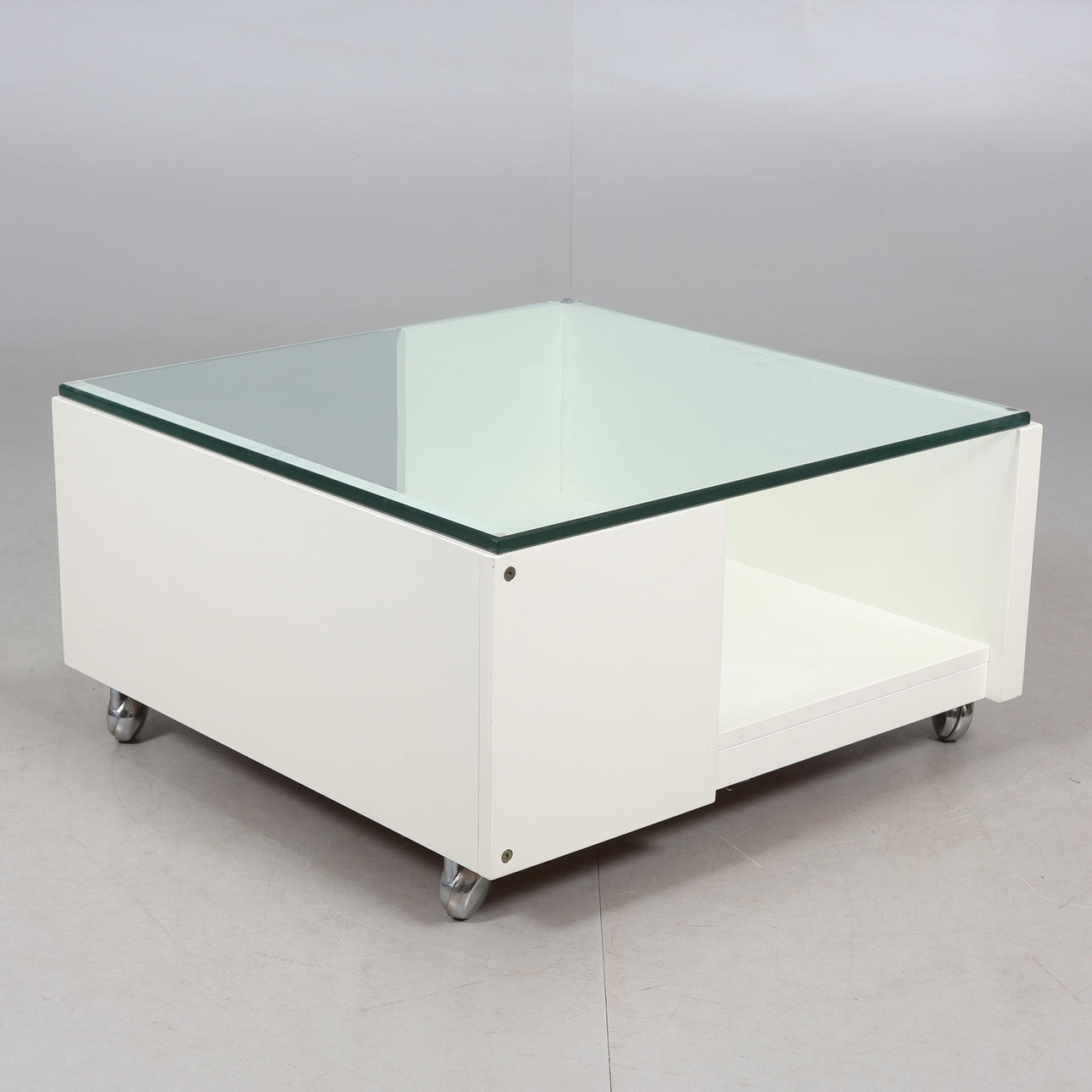 TOMAS JELINEK, soffbord, "Diamant", 1970-tal.