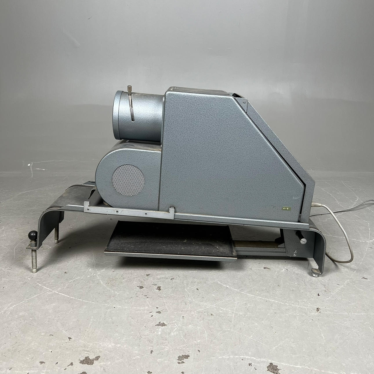 EPISCOP/BALLOPTIKON, Ernst Leitz, Wetzlar, Germany.