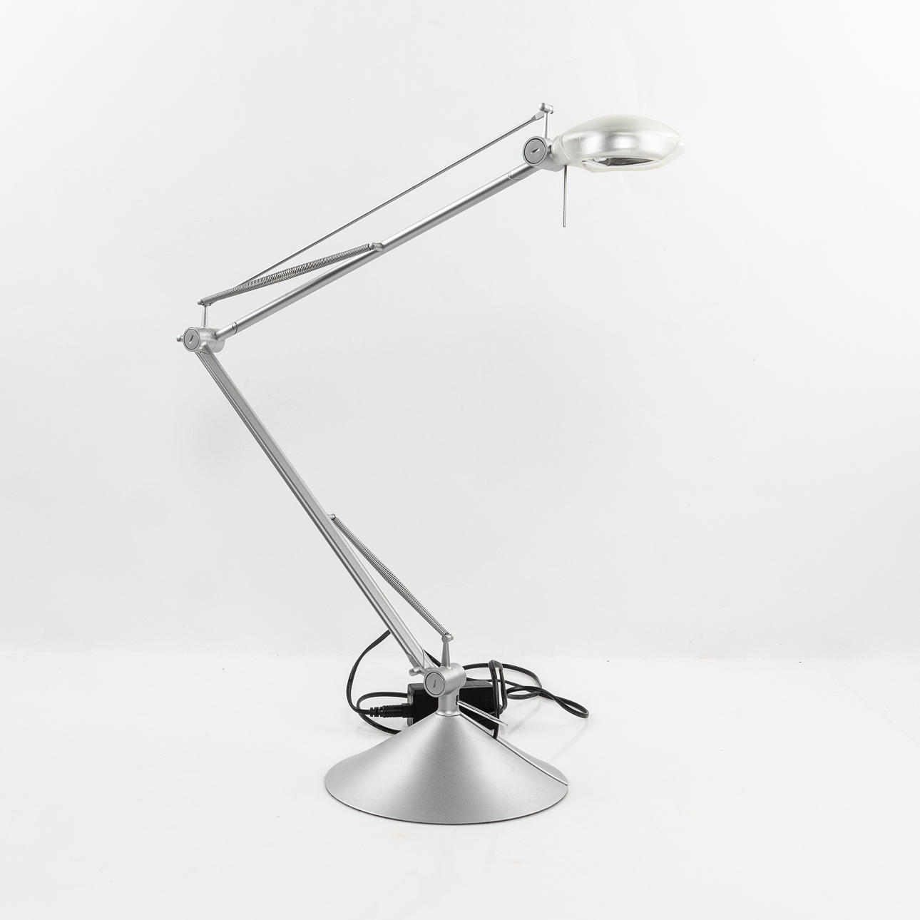 PHILIPPE STARCK. Lámpara de escritorio, «Archimoon», Flos.